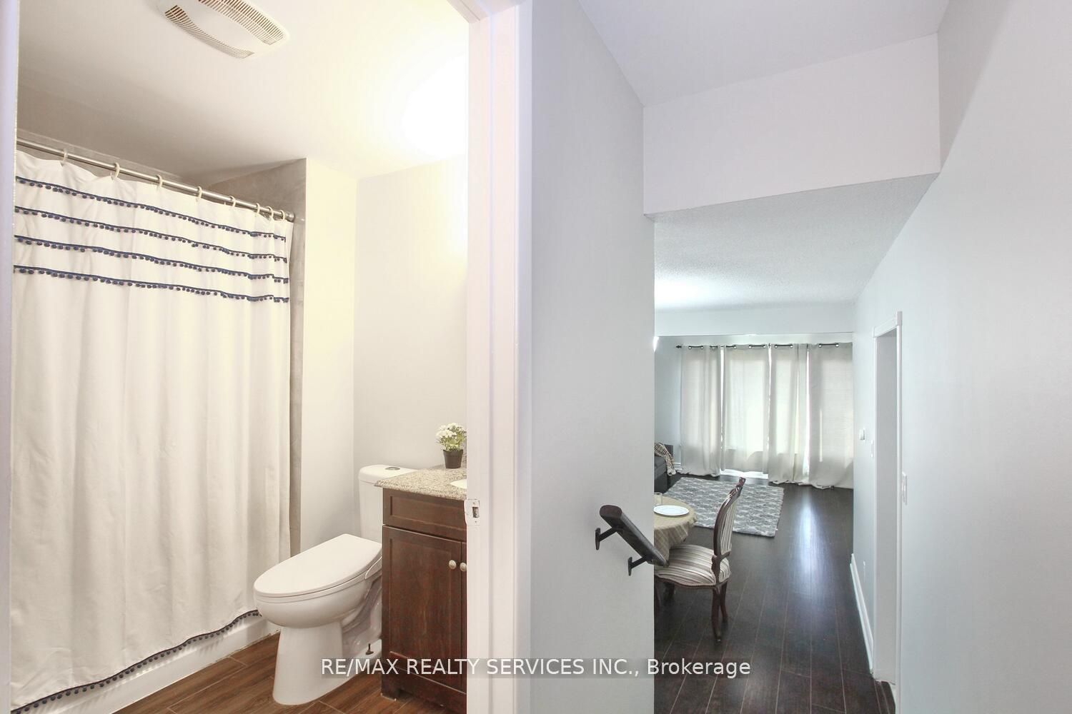 185 Earnscliffe Circle Property Photo 29