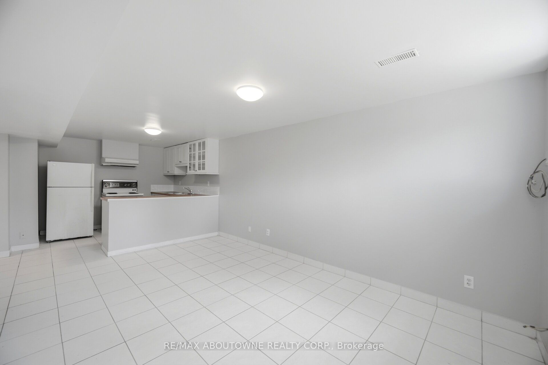 203 Nelson Street 3 Property Photo 6