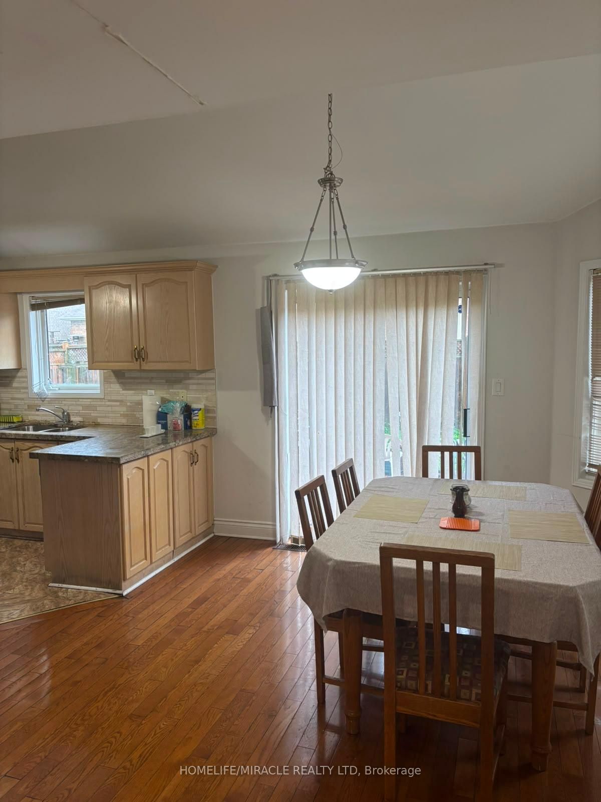 42 Lockwood Road Upper Property Photo 9