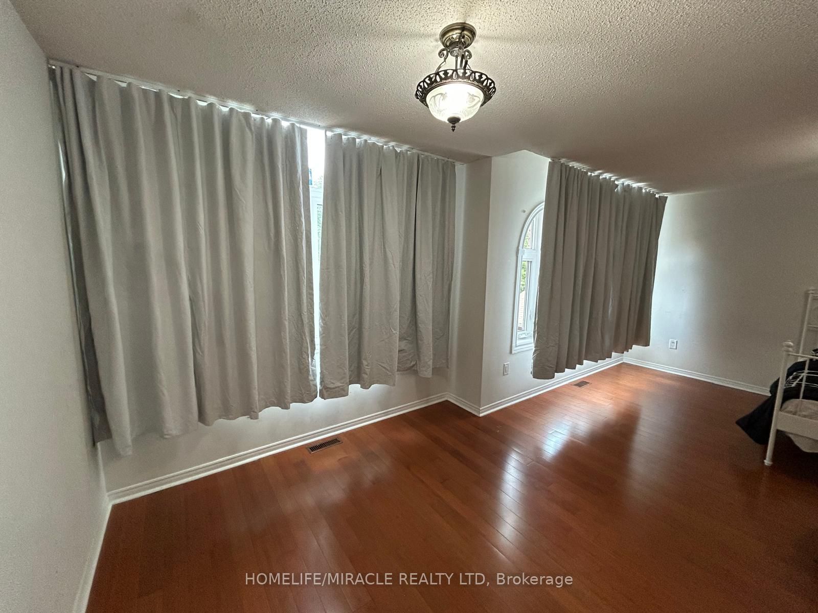 42 Lockwood Road Upper Property Photo 17
