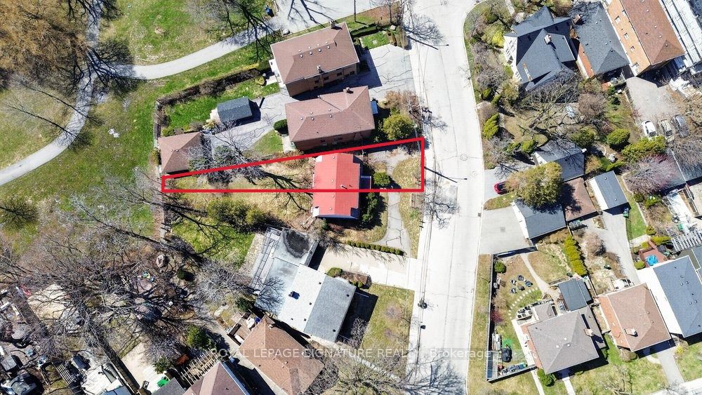 175b Lake Shore Drive Property Photo 2