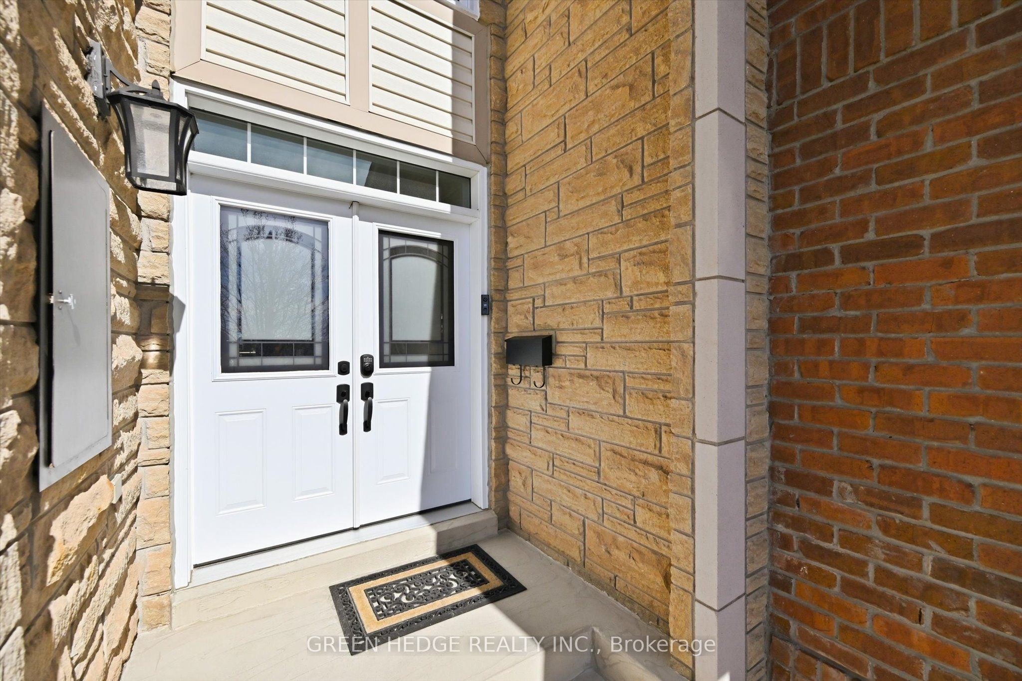 4360 Millcroft Park Drive 5 Property Photo 3