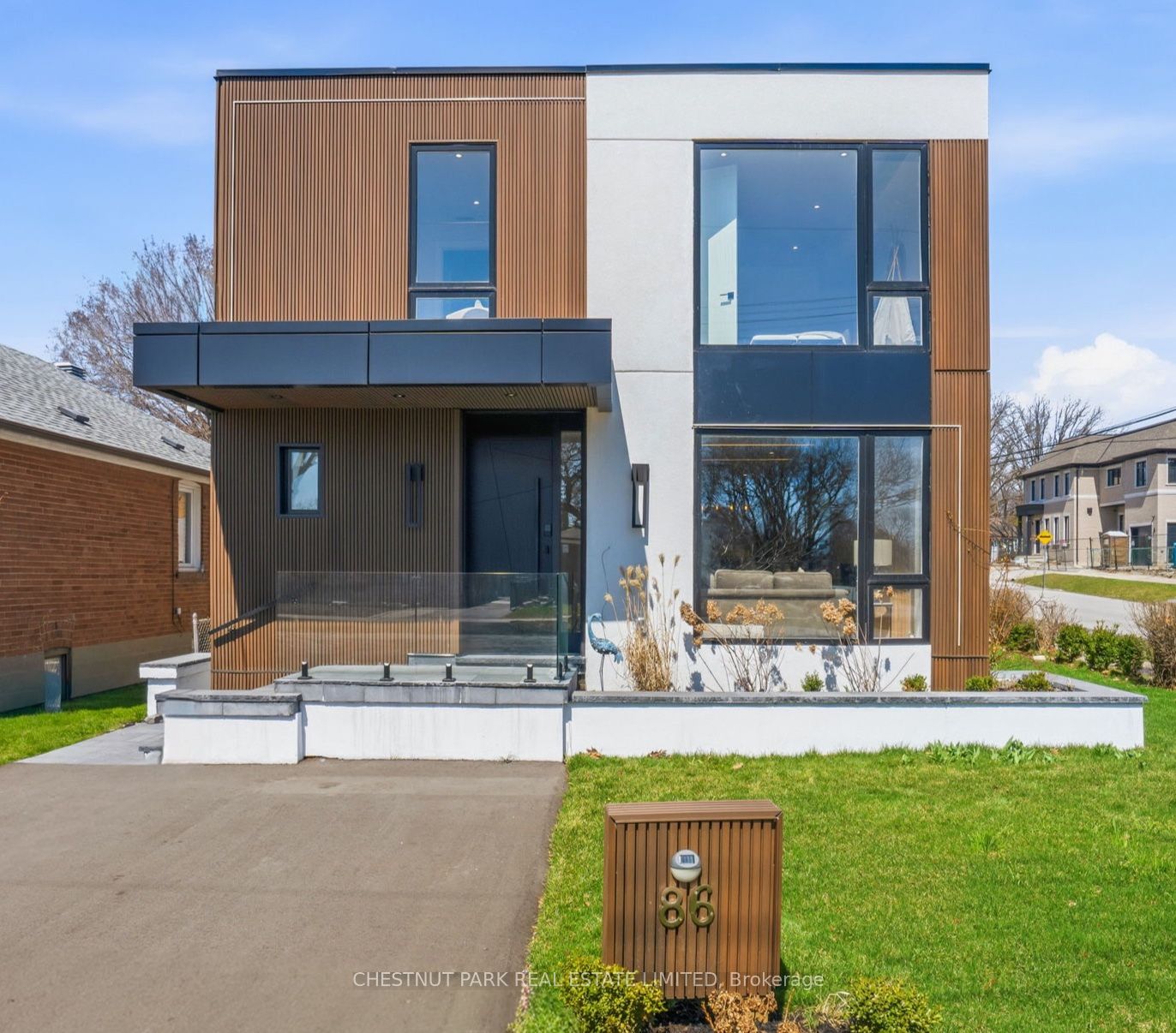 86 Edgecroft Road Property Photo 1