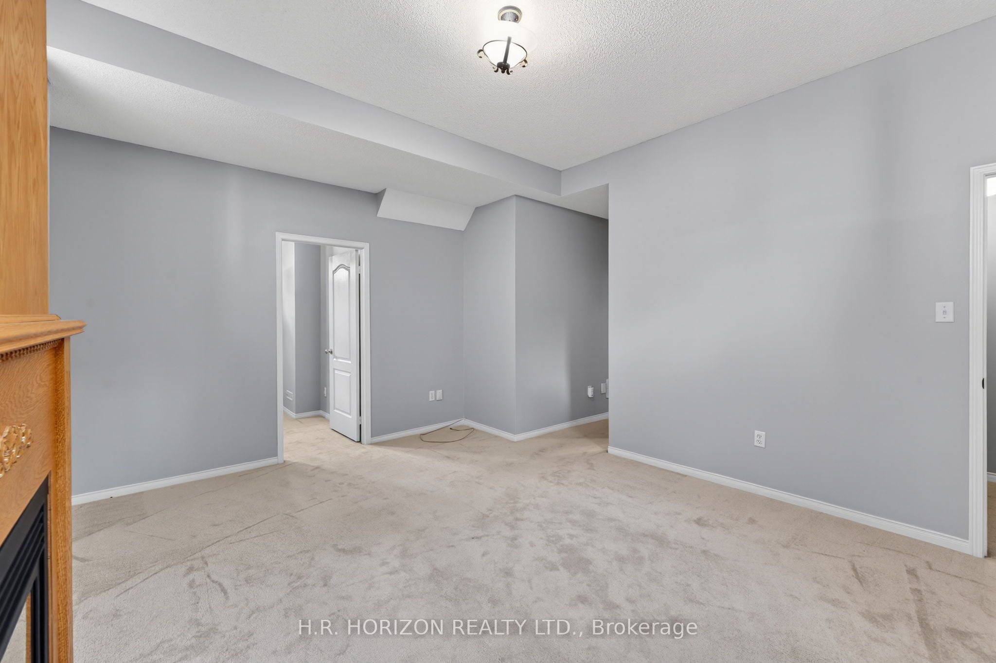 8 Schaefer Place Property Photo 23