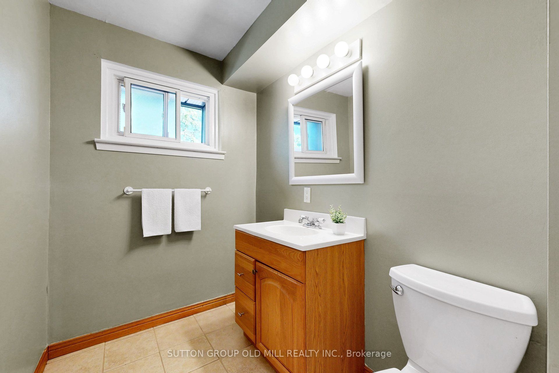 96 Darras Court Property Photo 22