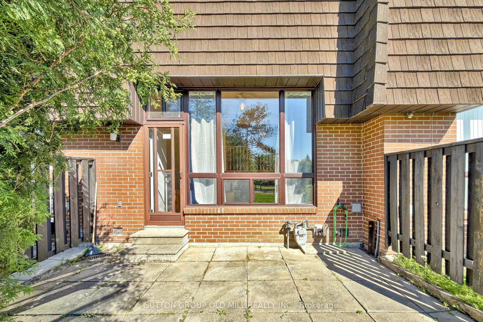 96 Darras Court Property Photo 39
