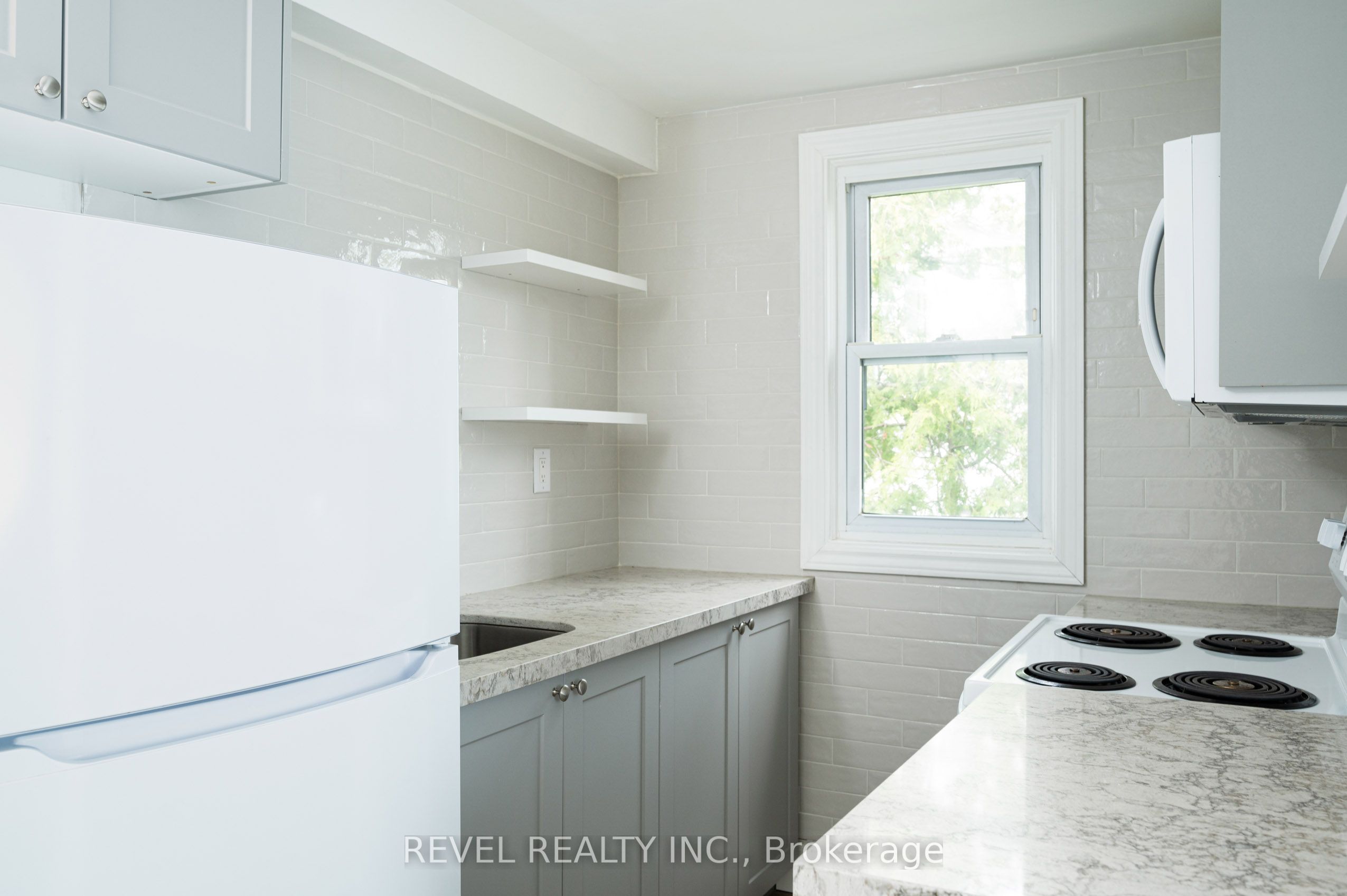 1182 Linbrook Road Property Photo 12