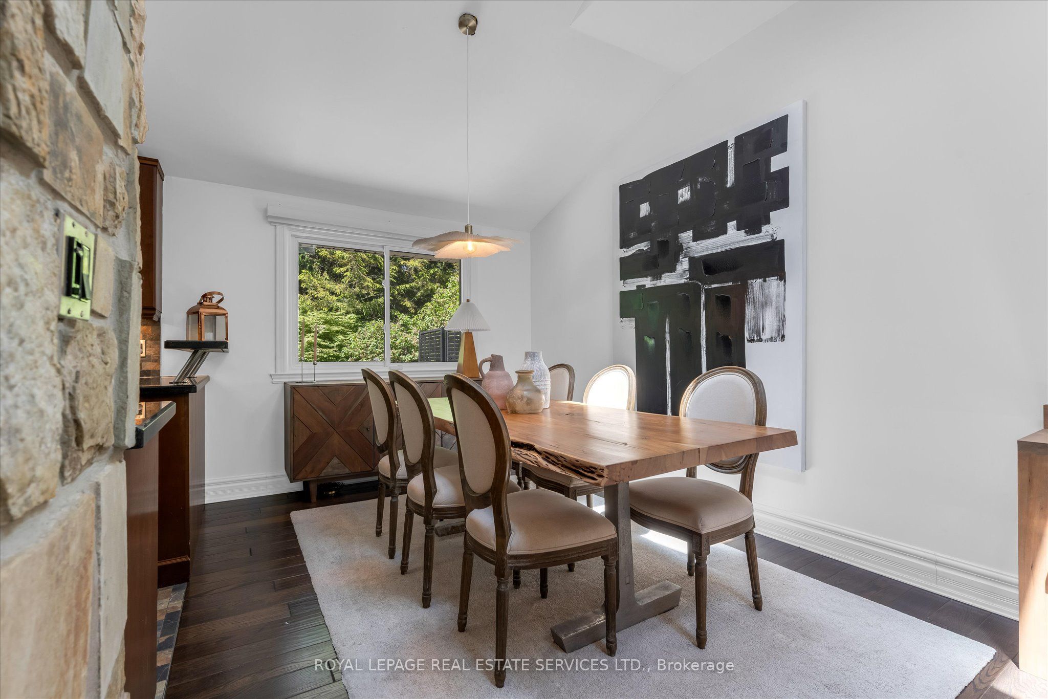 4163 Lakeshore Road Property Photo 16