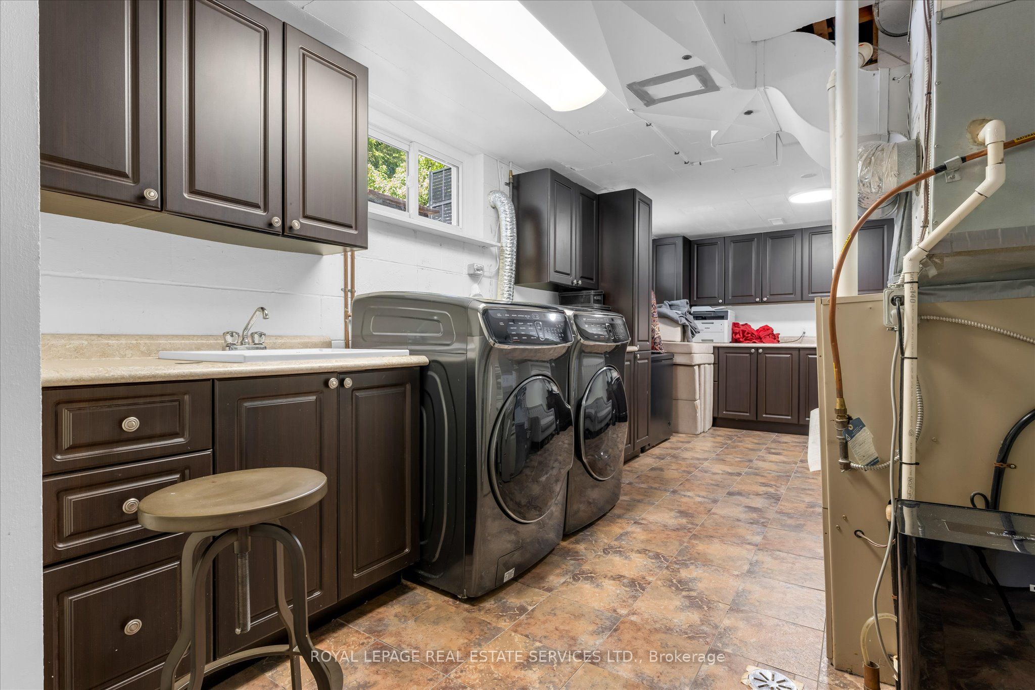 4163 Lakeshore Road Property Photo 17