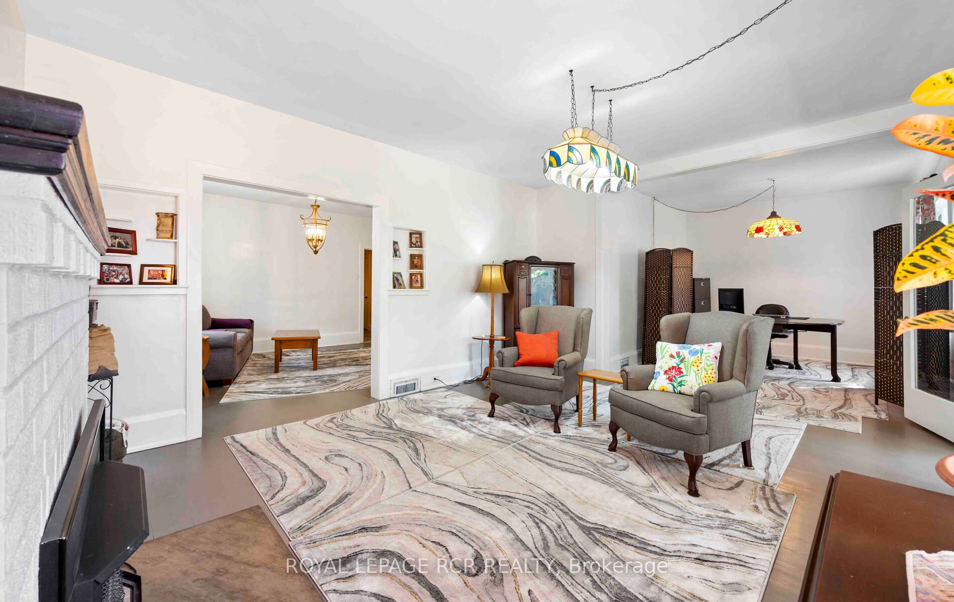 7 Third Avenue Property Photo 8