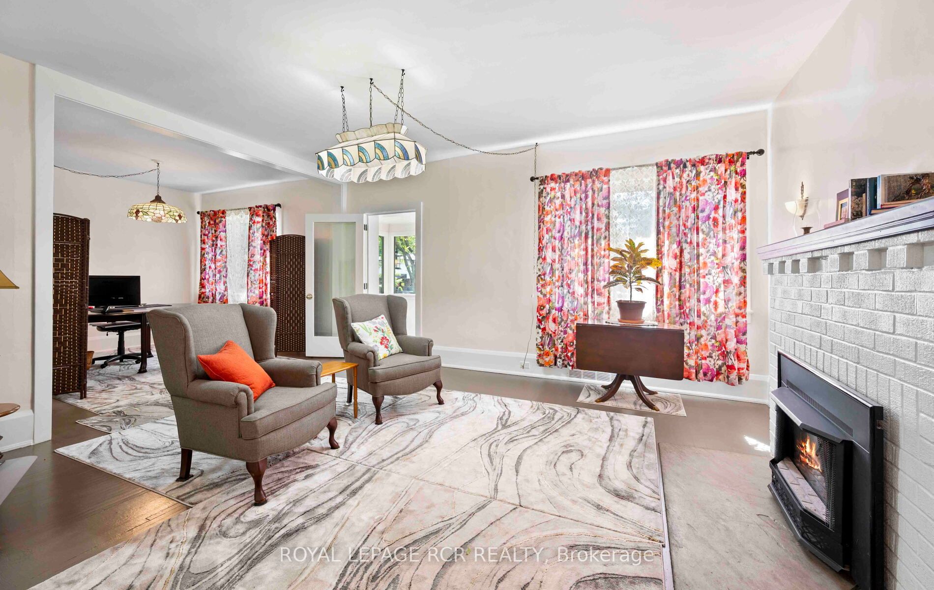 7 Third Avenue Property Photo 9