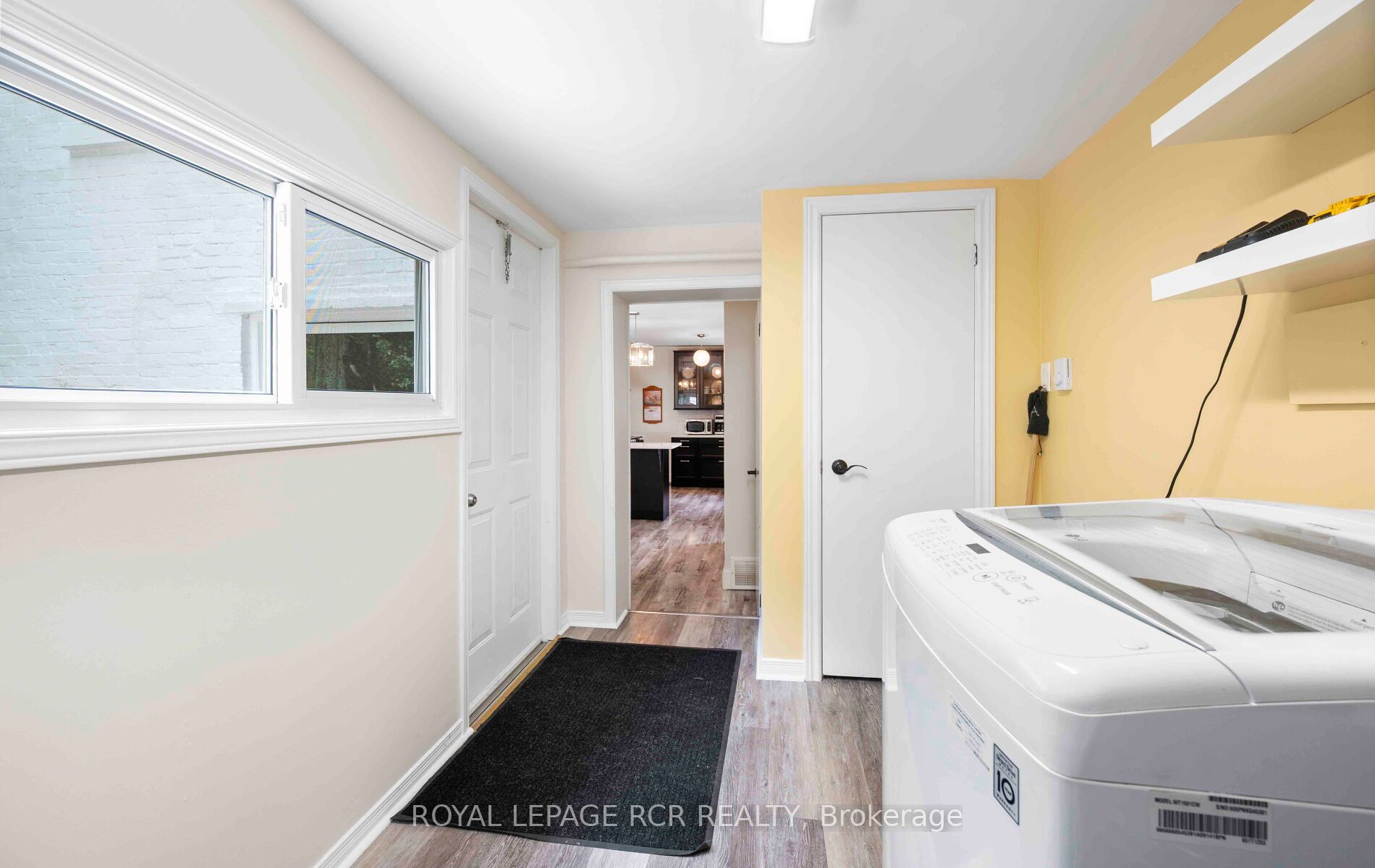 7 Third Avenue Property Photo 31