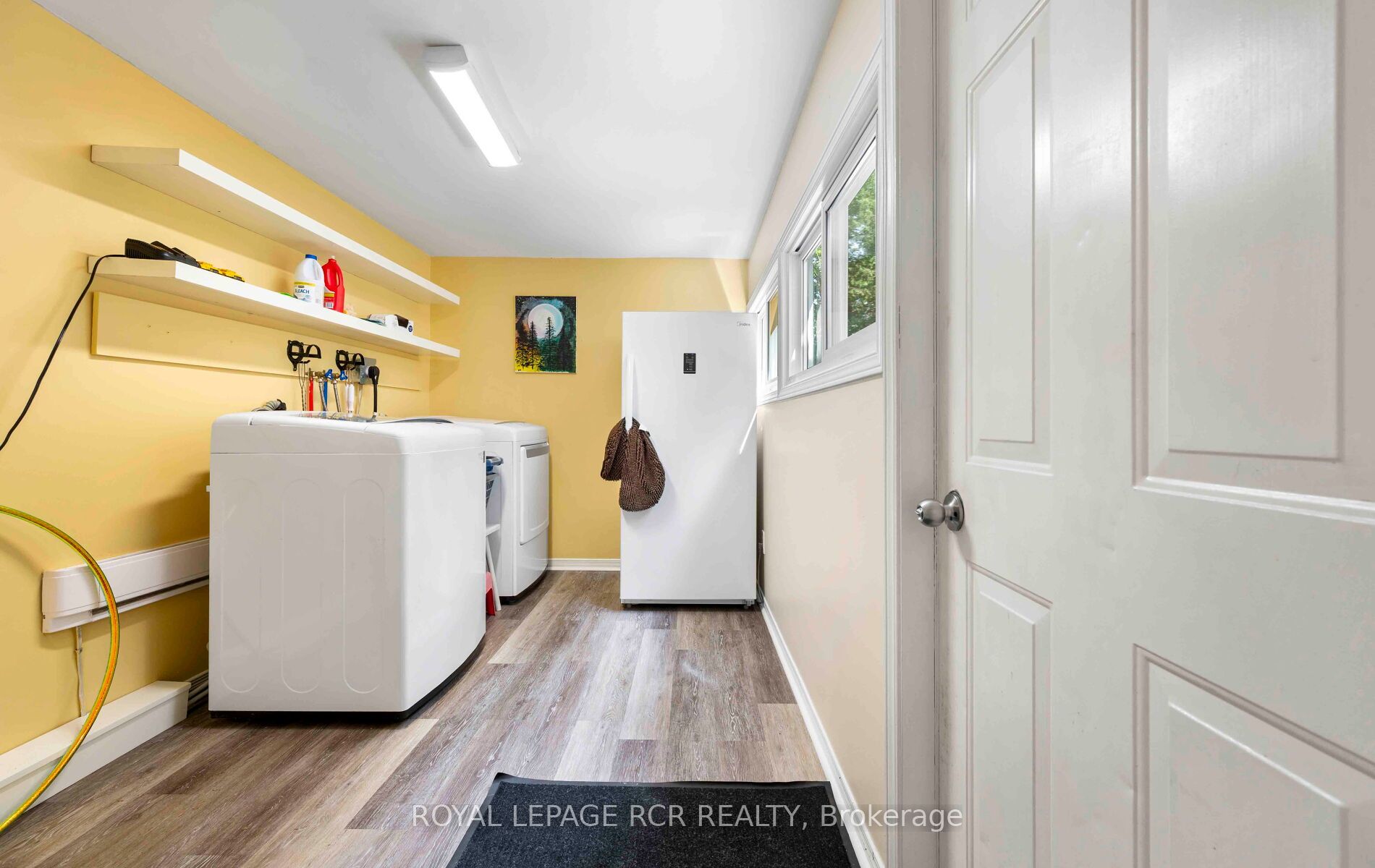 7 Third Avenue Property Photo 32