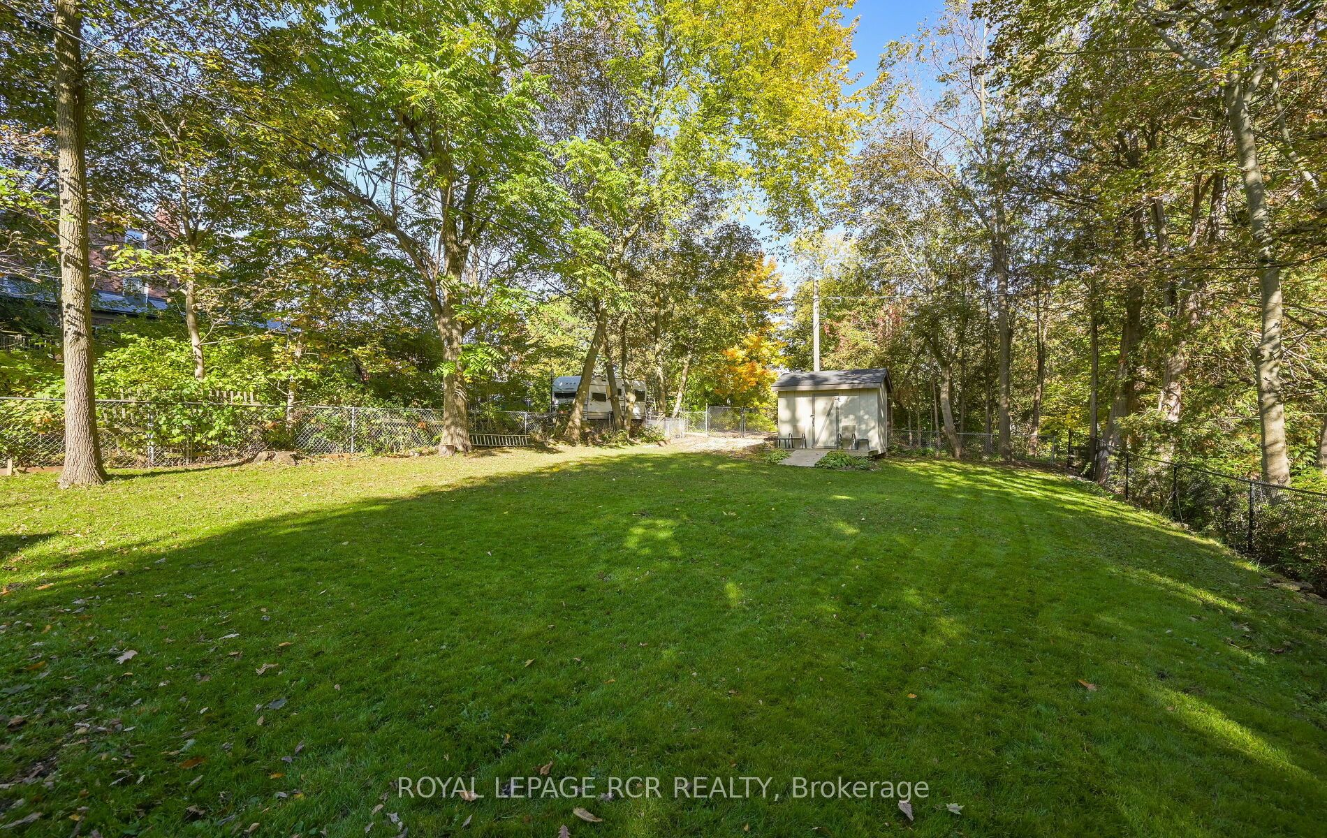 7 Third Avenue Property Photo 37