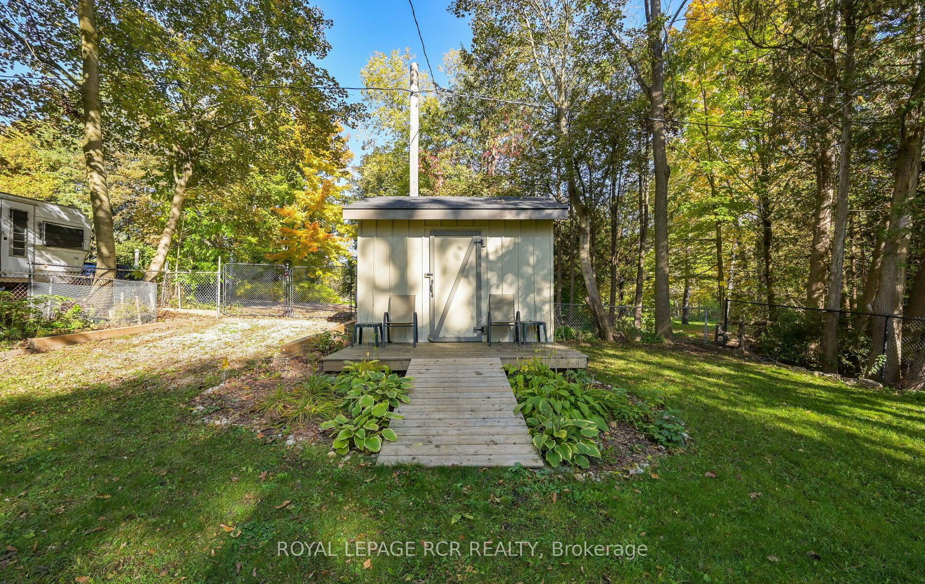 7 Third Avenue Property Photo 39