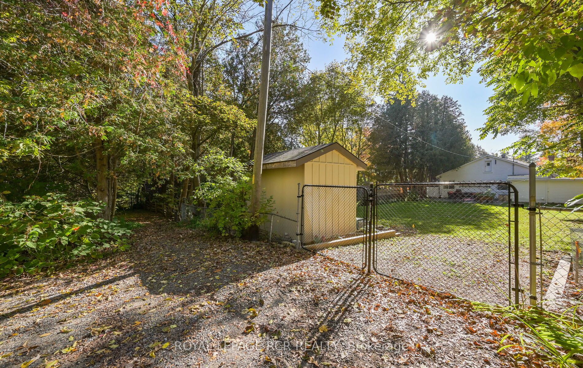7 Third Avenue Property Photo 40