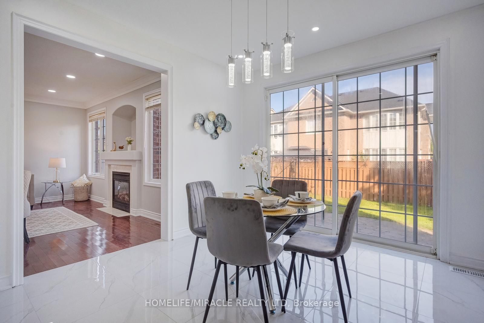 17 Latania Boulevard Property Photo 17