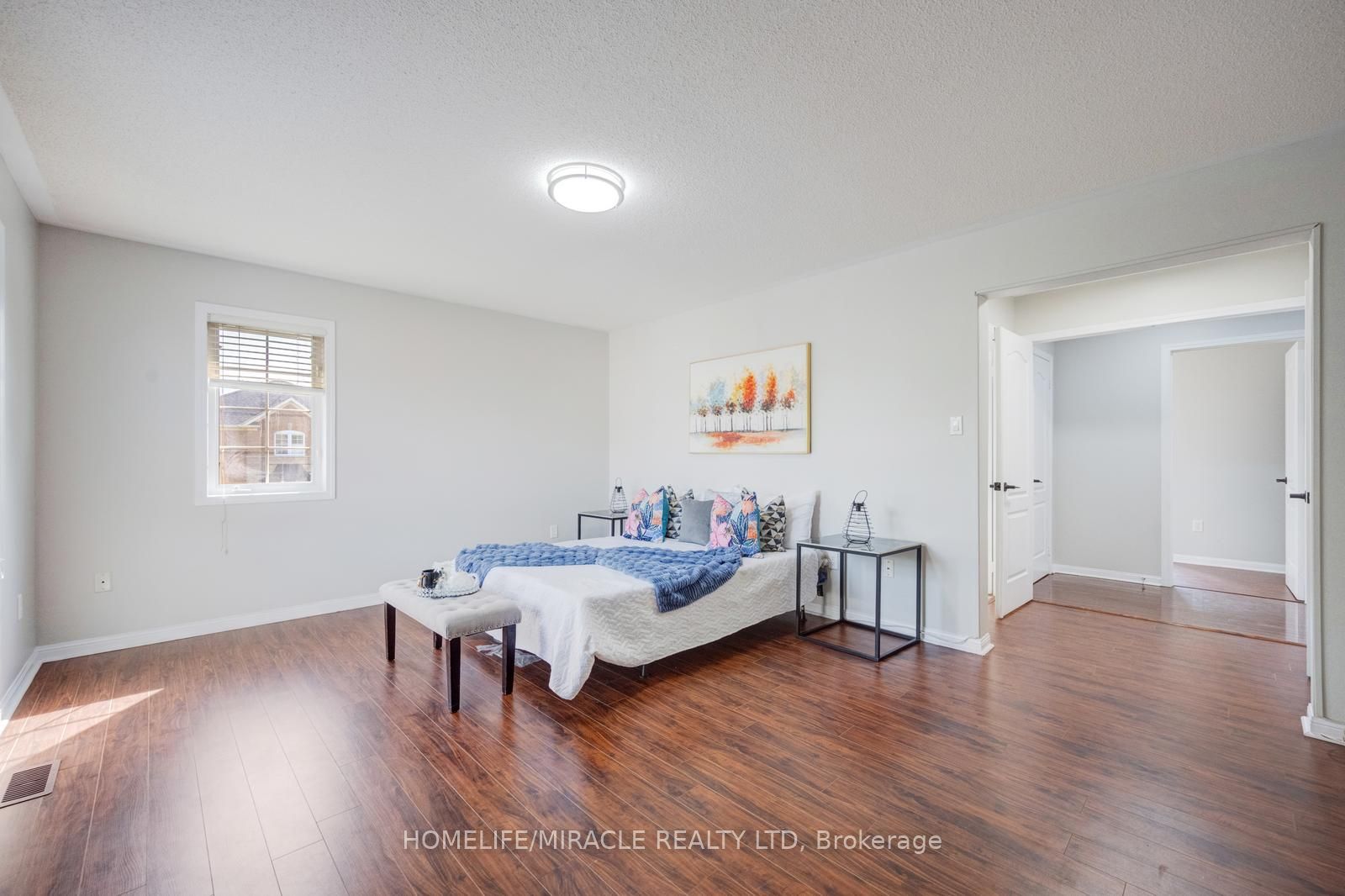 17 Latania Boulevard Property Photo 22