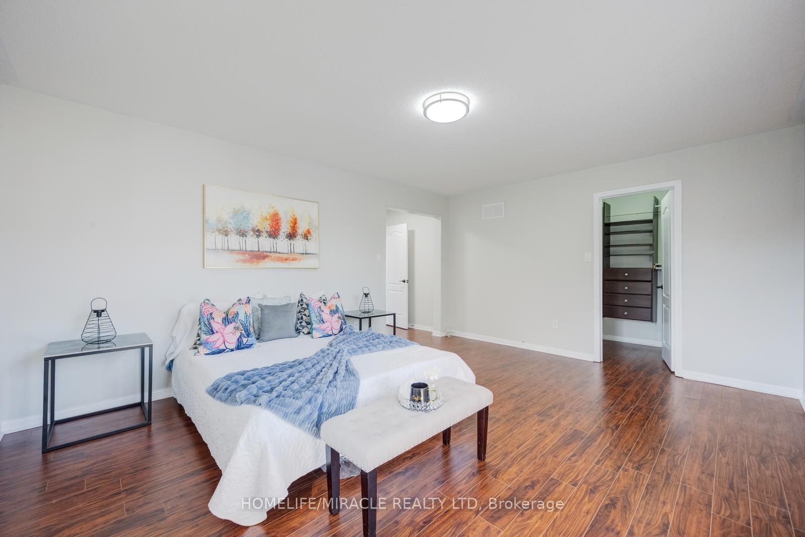 17 Latania Boulevard Property Photo 23