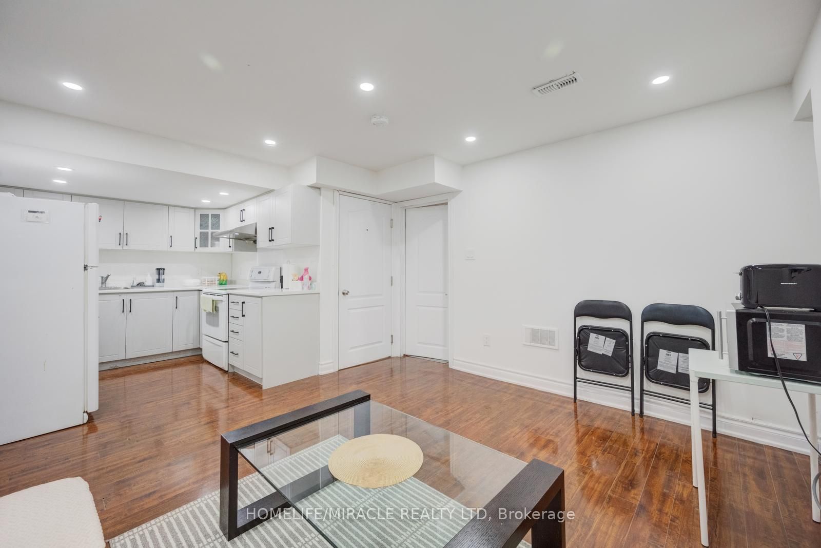17 Latania Boulevard Property Photo 42