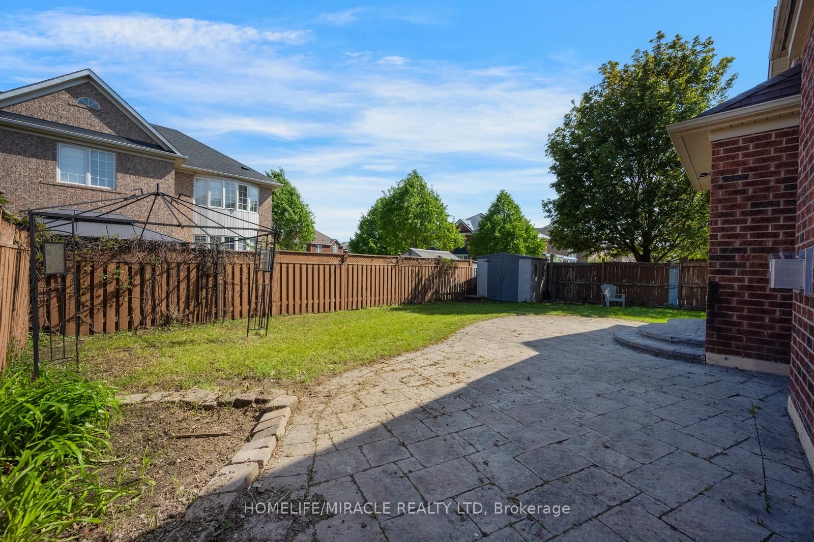 17 Latania Boulevard Property Photo 50