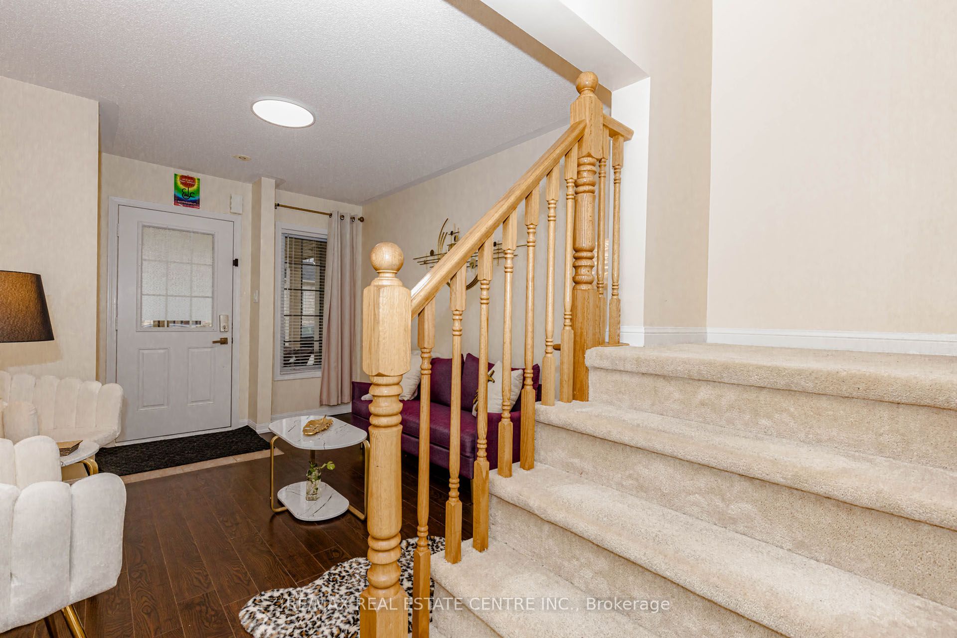 924 Burgess Gardens Property Photo 12