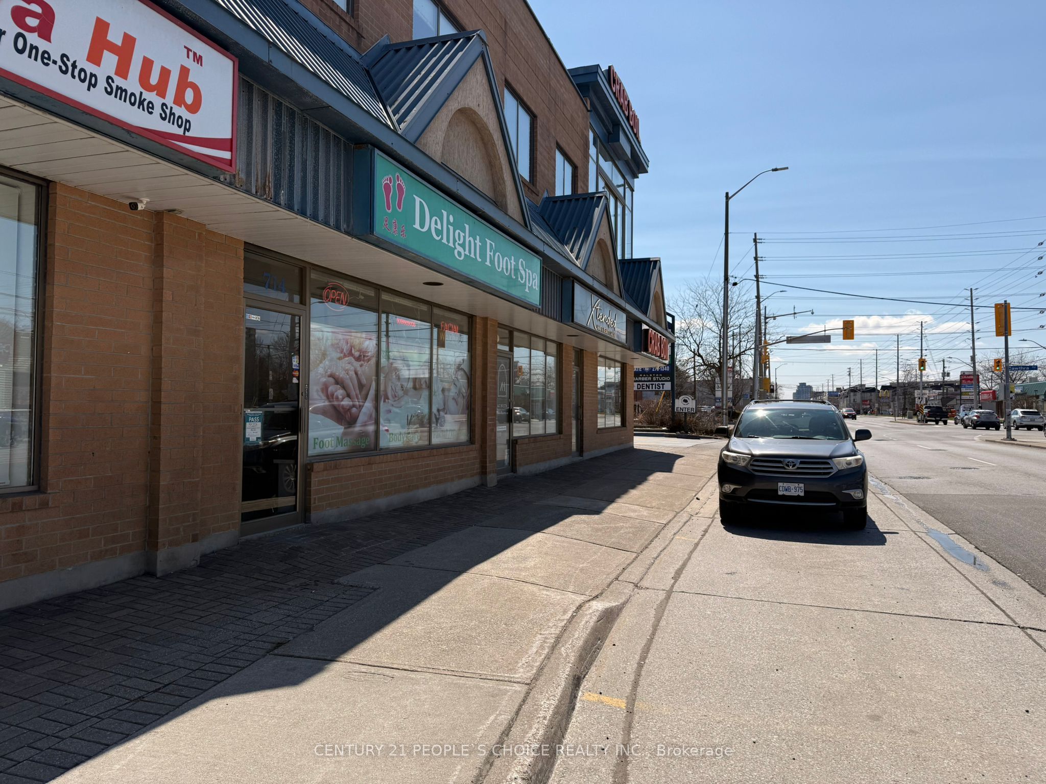 14 Lakeshore Road E 4a Property Photo 5