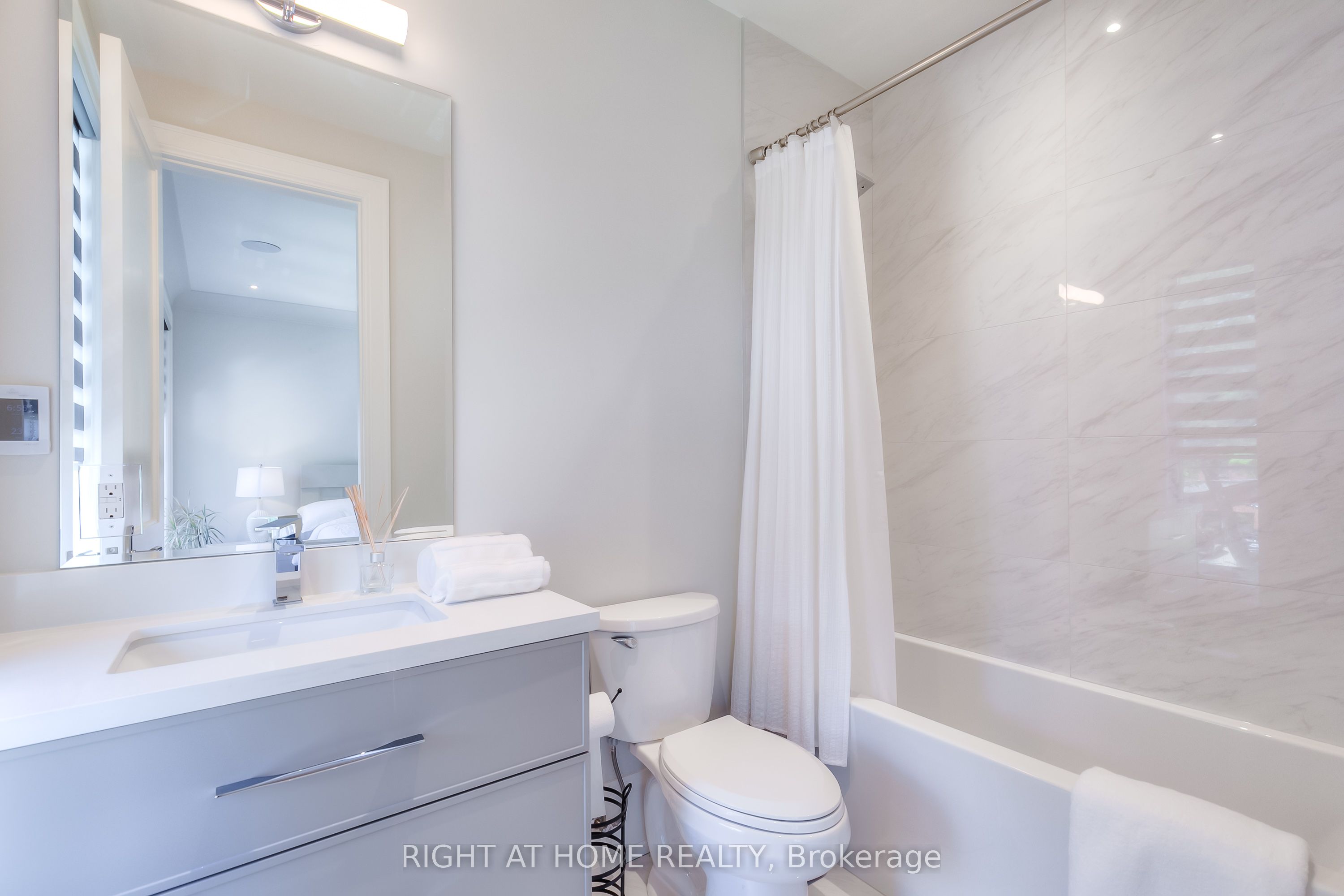 124 Shaver Avenue N Property Photo 29