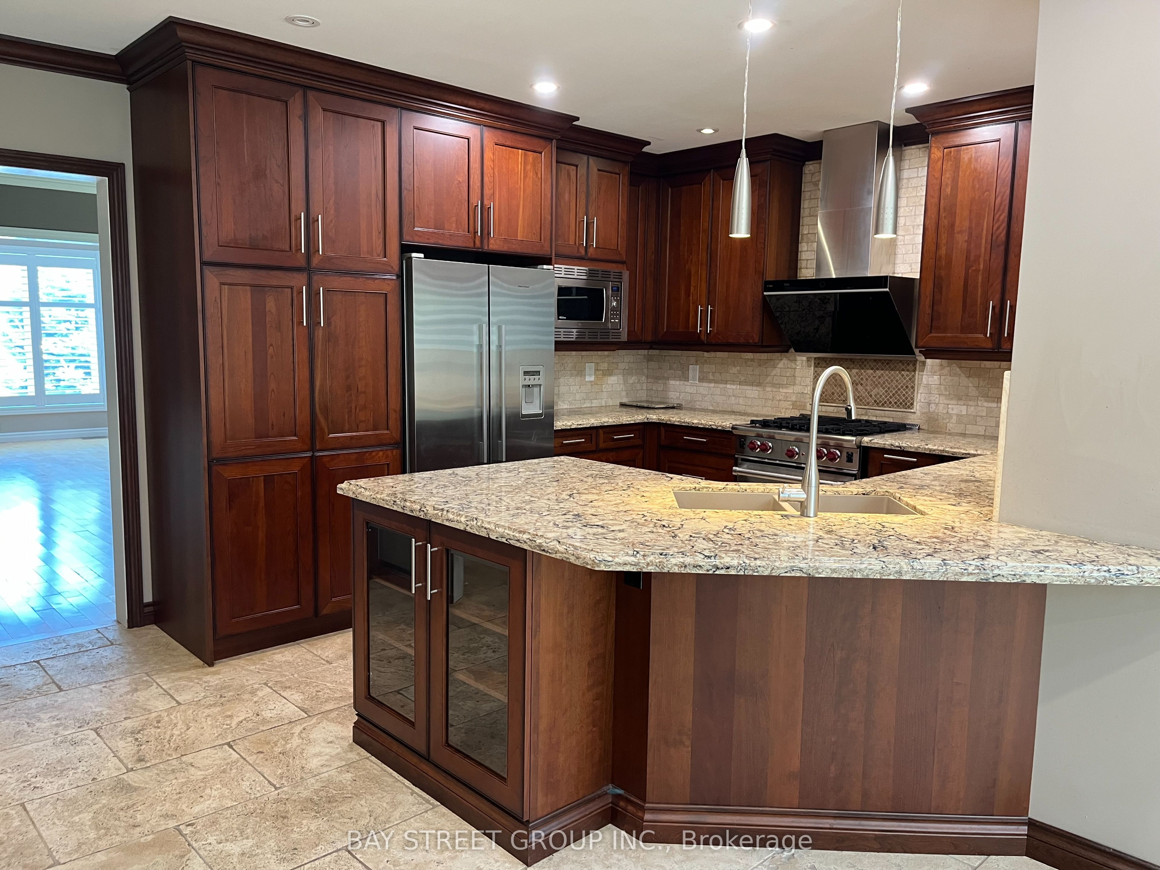 1035 Masters Green Property Photo 13