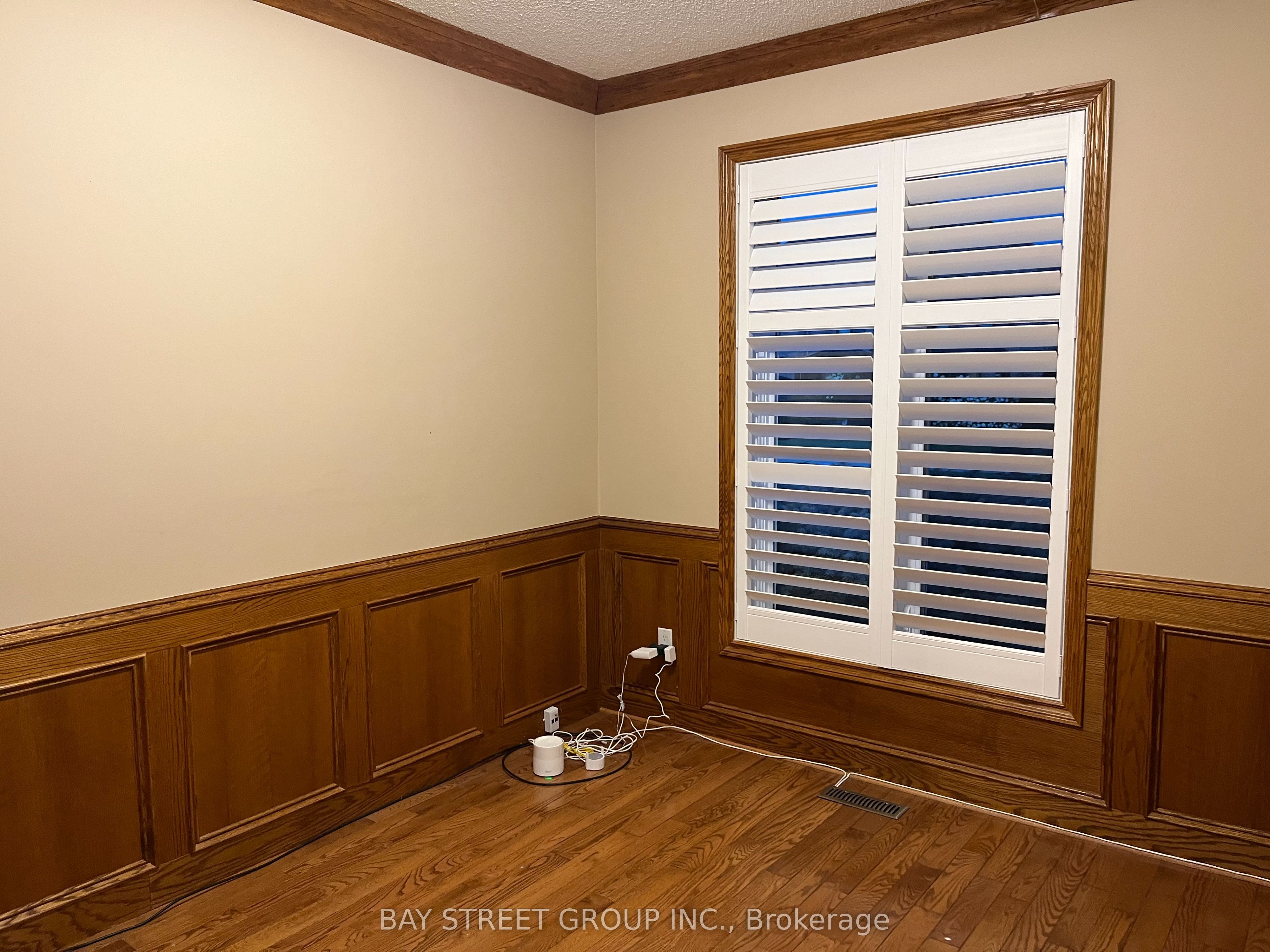 1035 Masters Green Property Photo 15