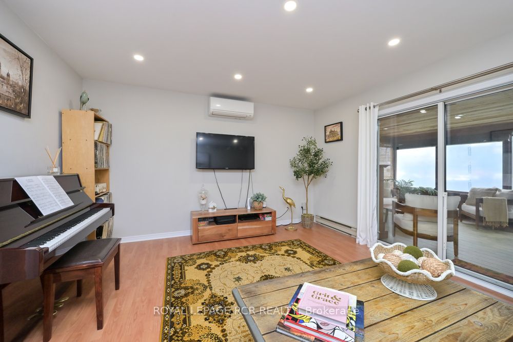 1 Steven Street Property Photo 10