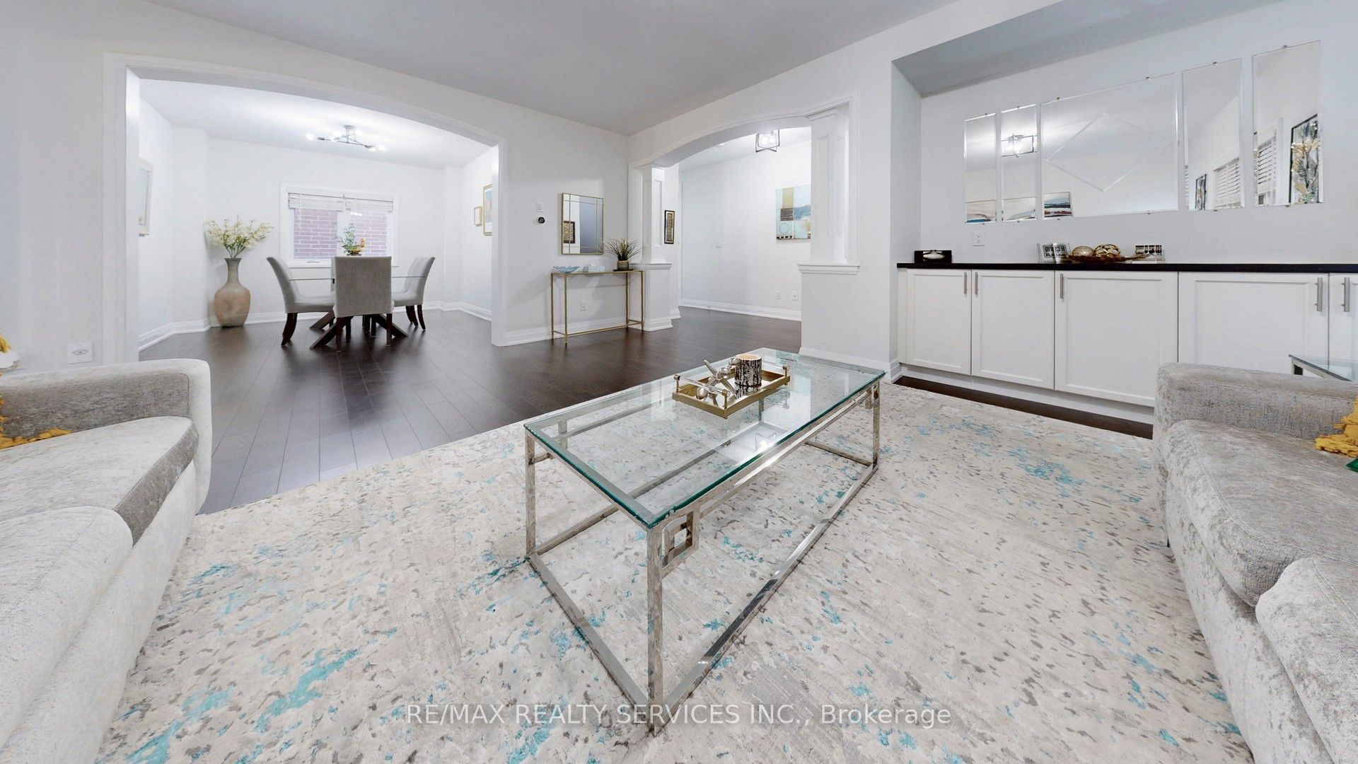 15 Rolling Rock Way Property Photo 11
