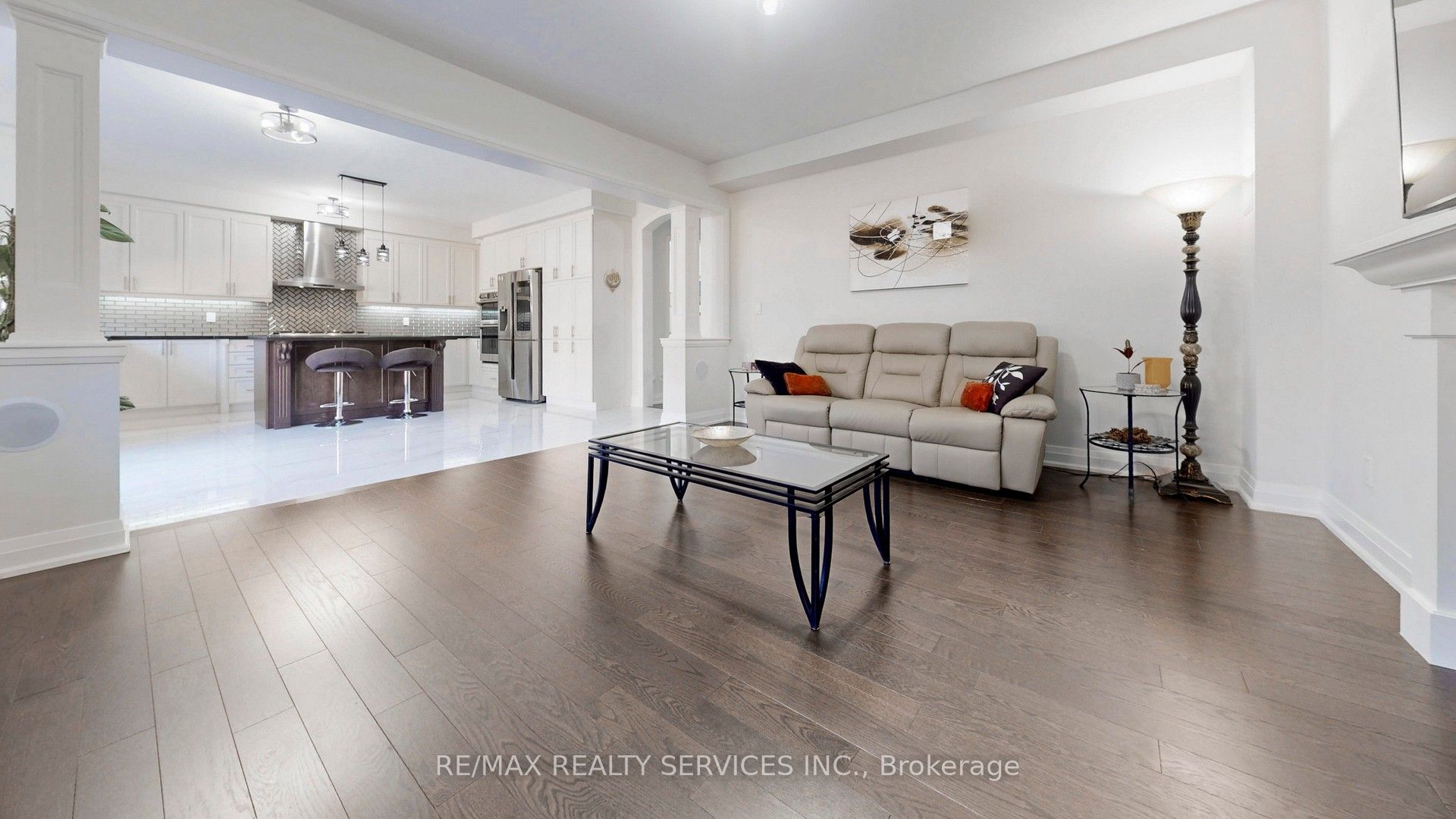 15 Rolling Rock Way Property Photo 16