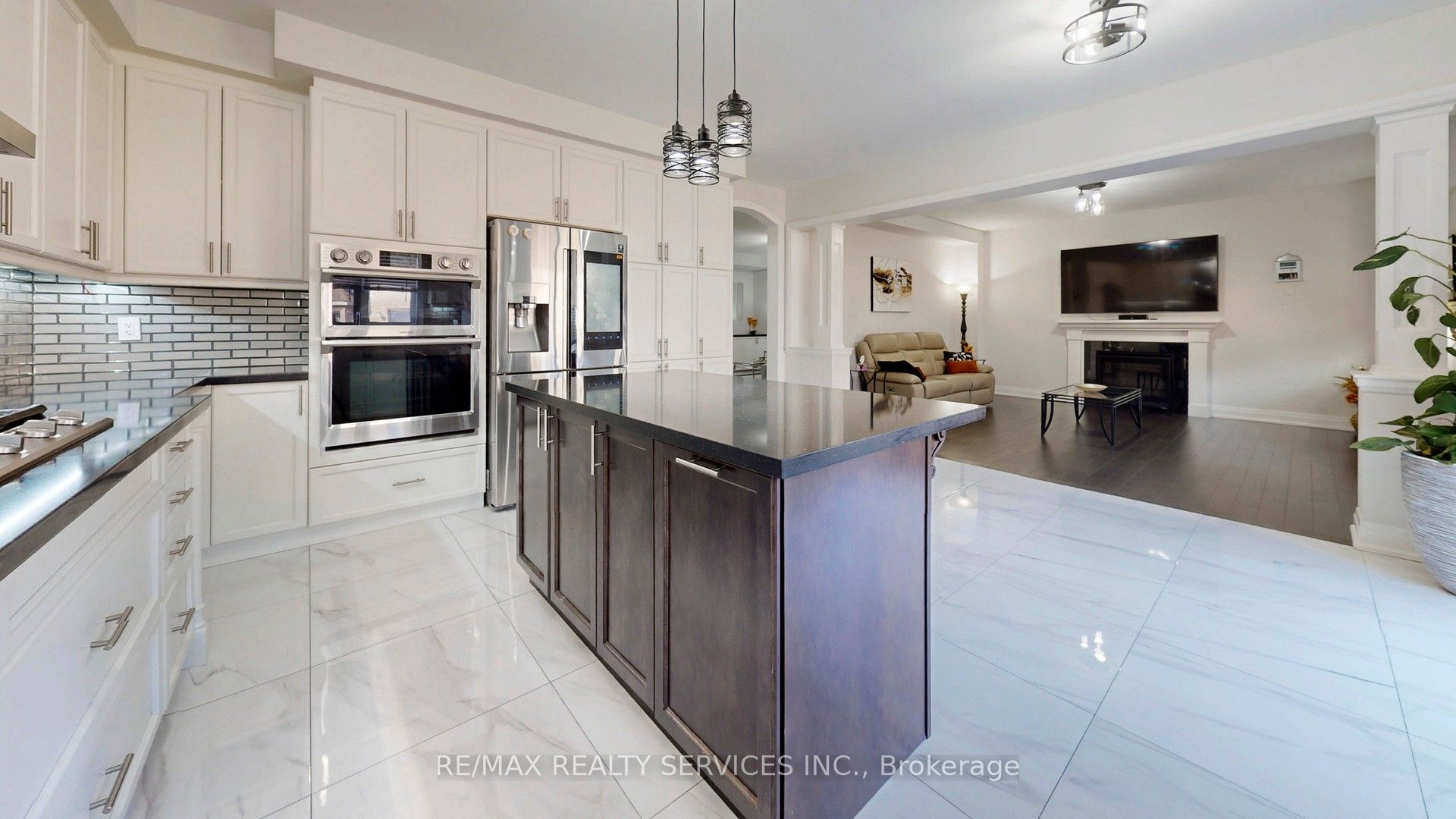 15 Rolling Rock Way Property Photo 19