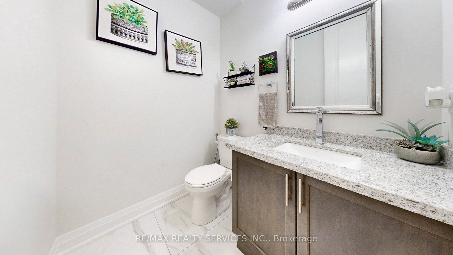 15 Rolling Rock Way Property Photo 20
