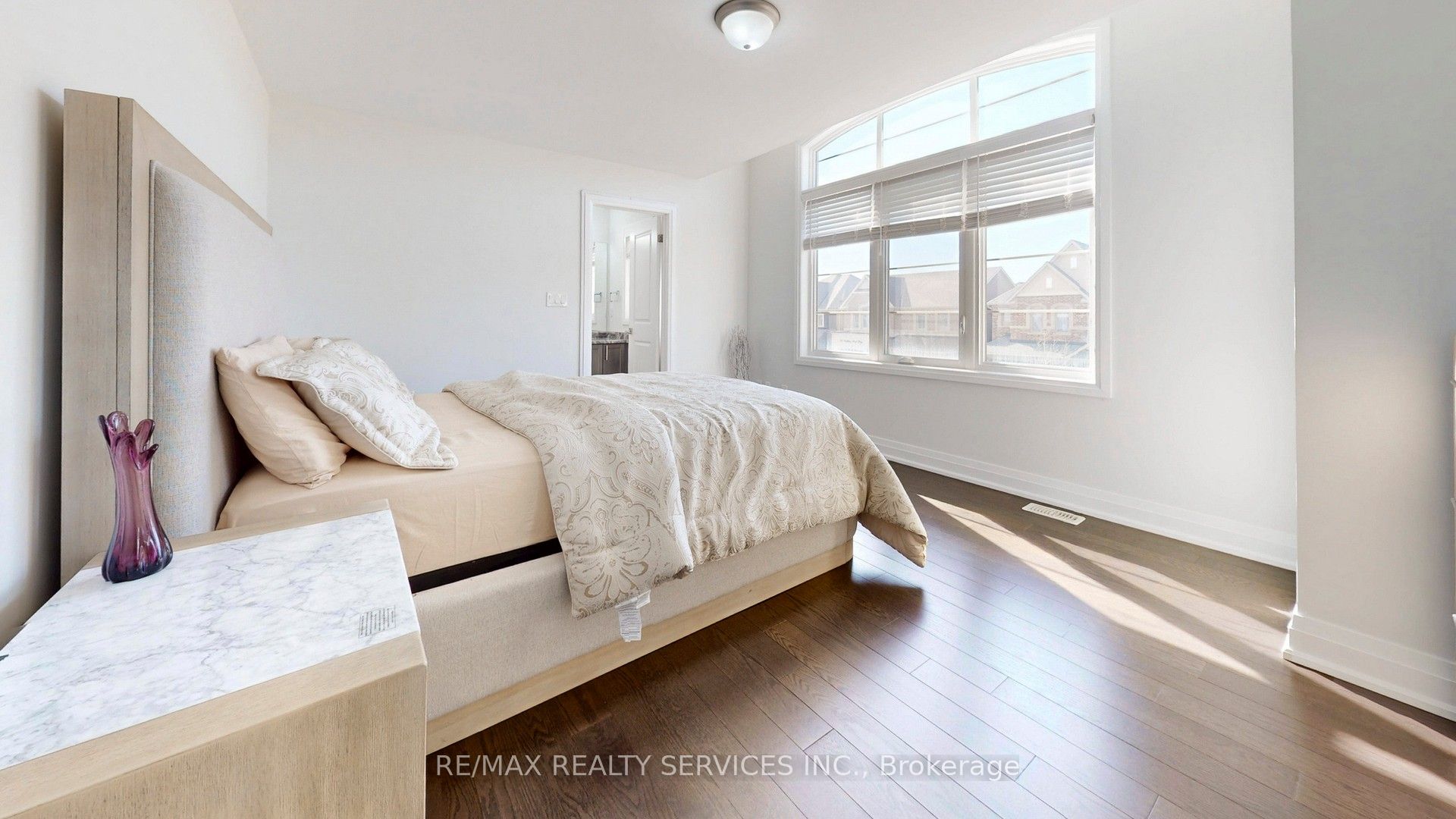 15 Rolling Rock Way Property Photo 24
