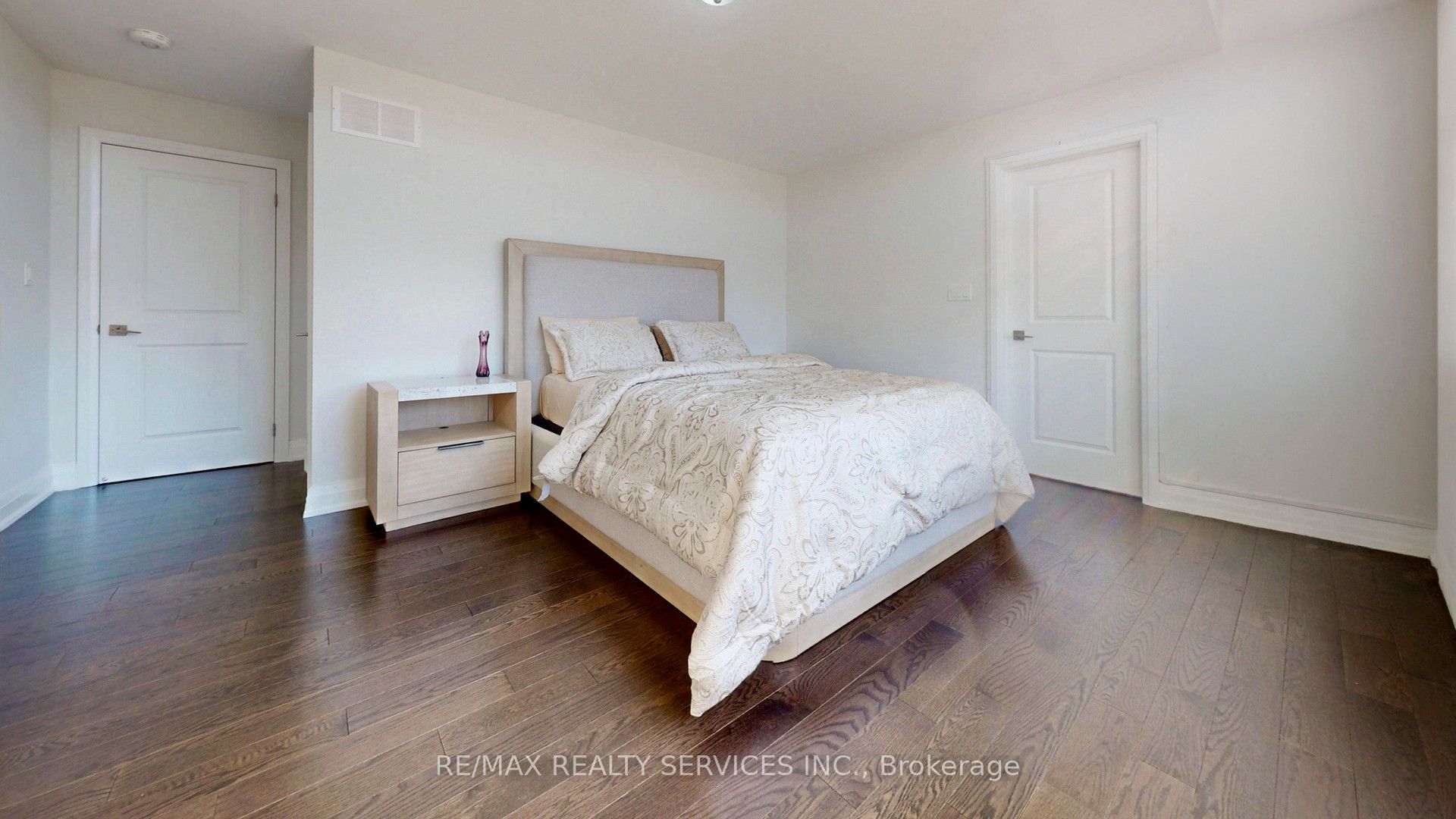15 Rolling Rock Way Property Photo 25