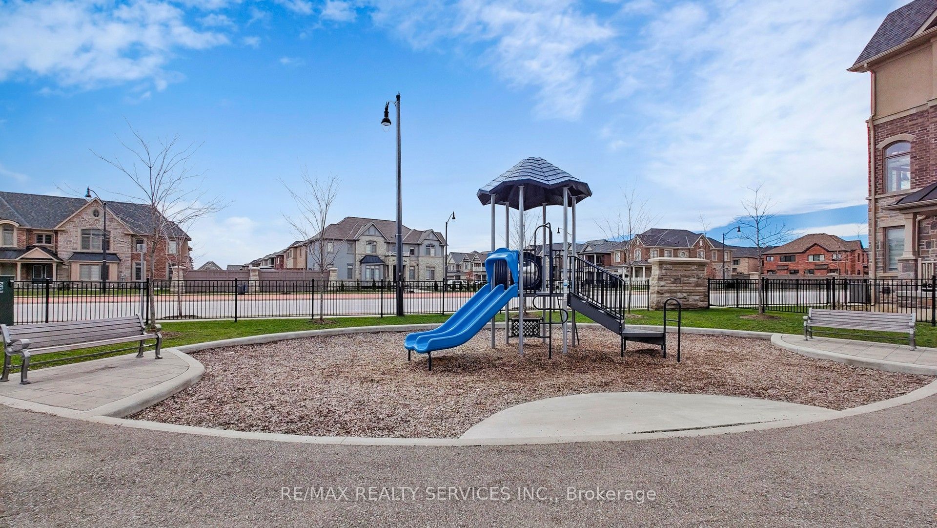 15 Rolling Rock Way Property Photo 43