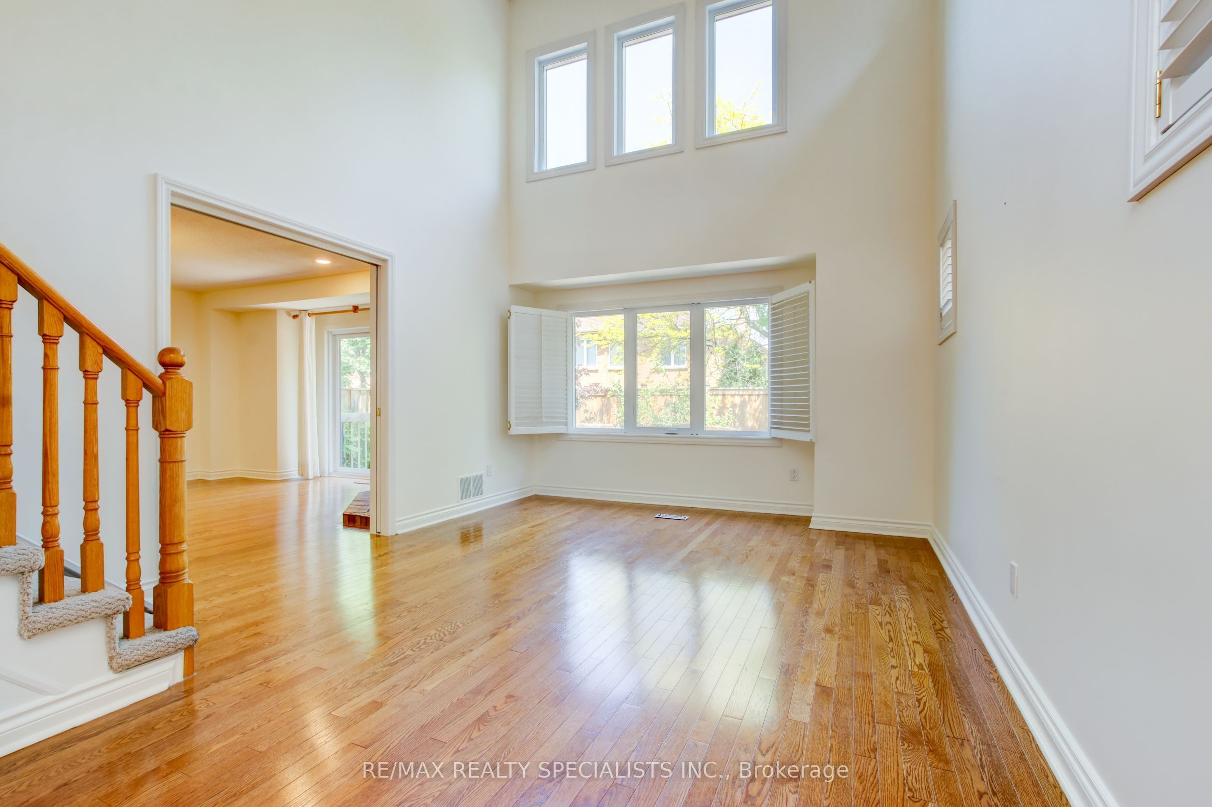 5480 Glen Erin Drive 66 Property Photo 10