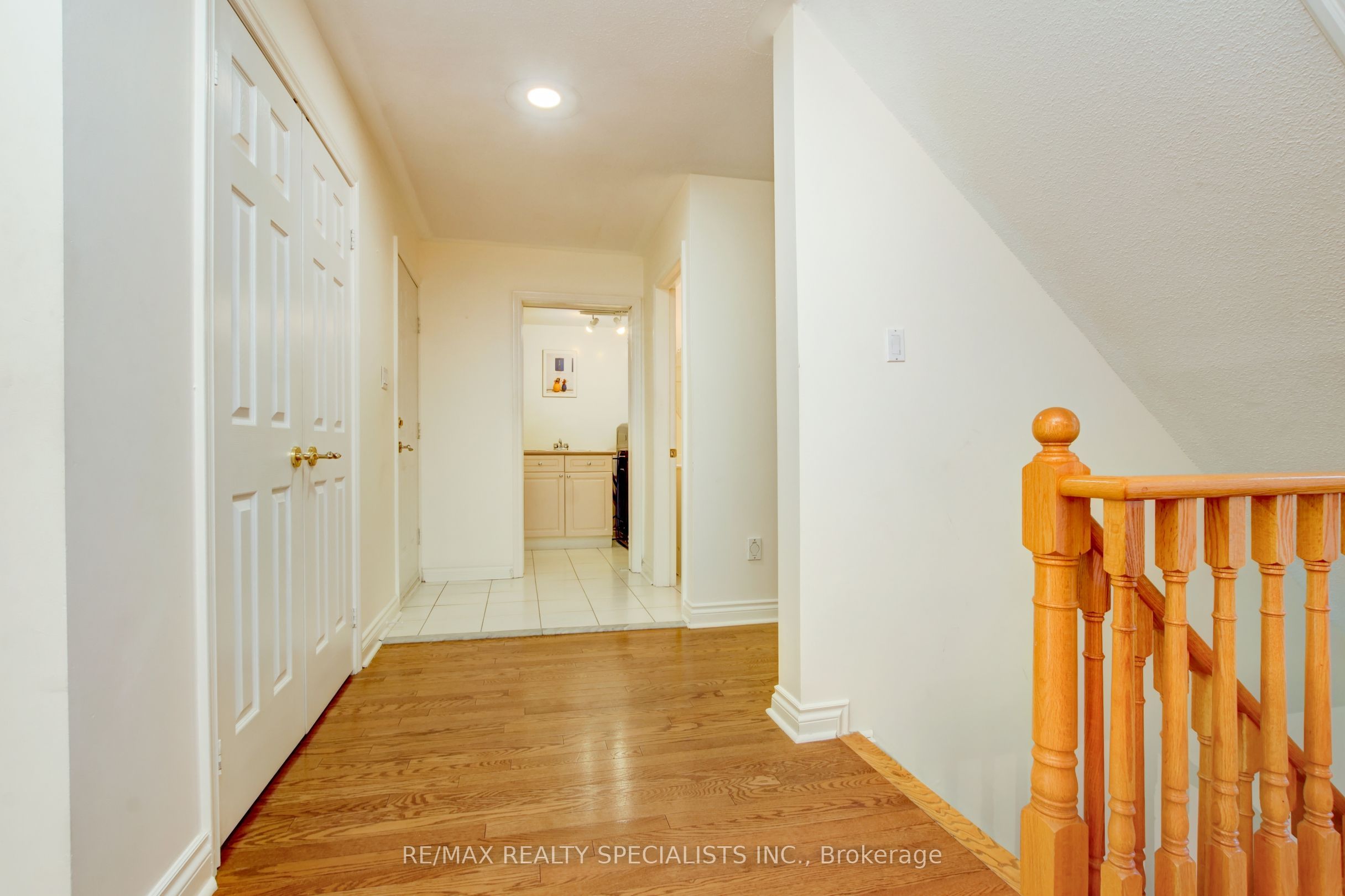 5480 Glen Erin Drive 66 Property Photo 17