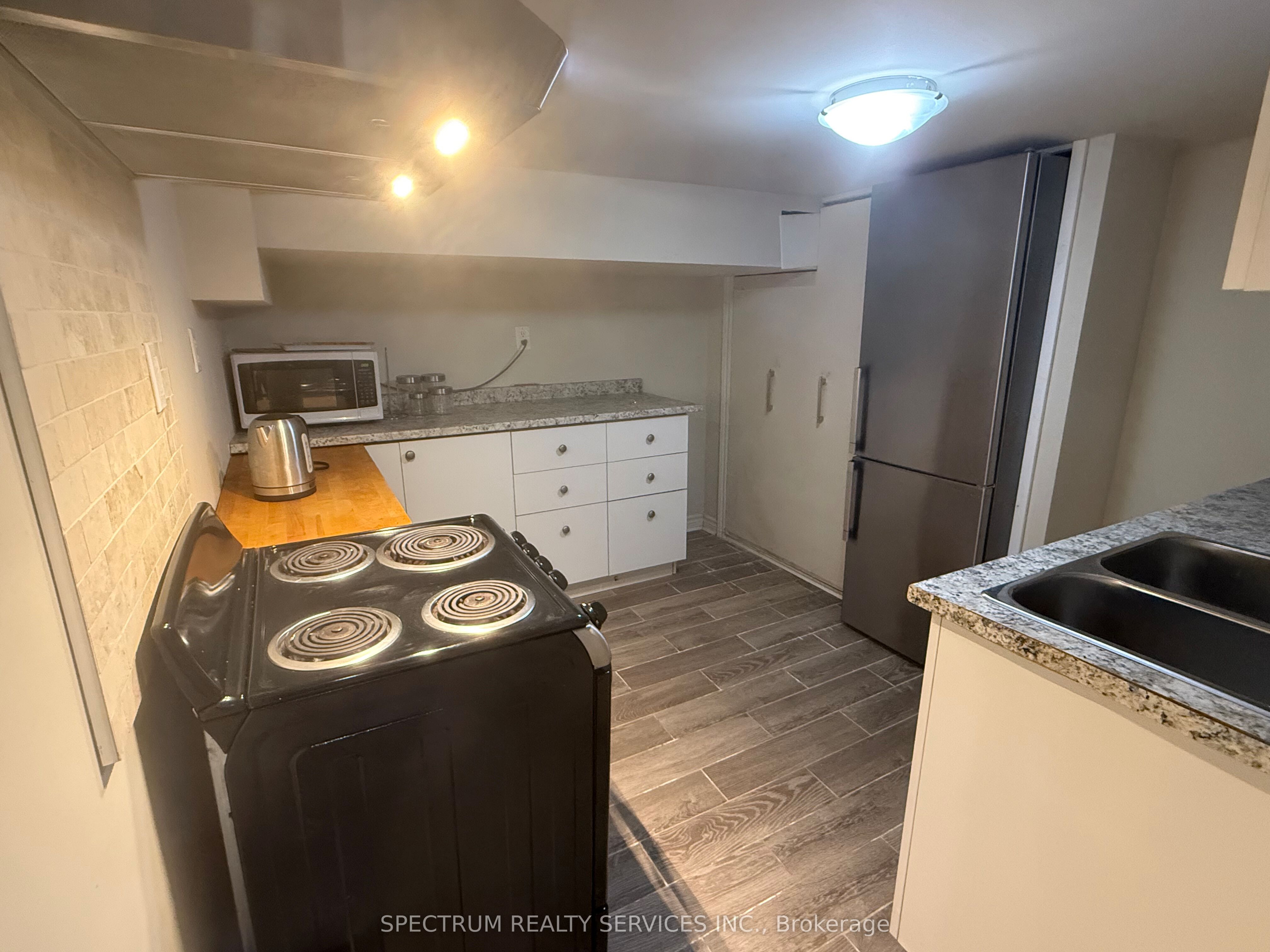 54 Delemere Avenue Lower Level Property Photo 8