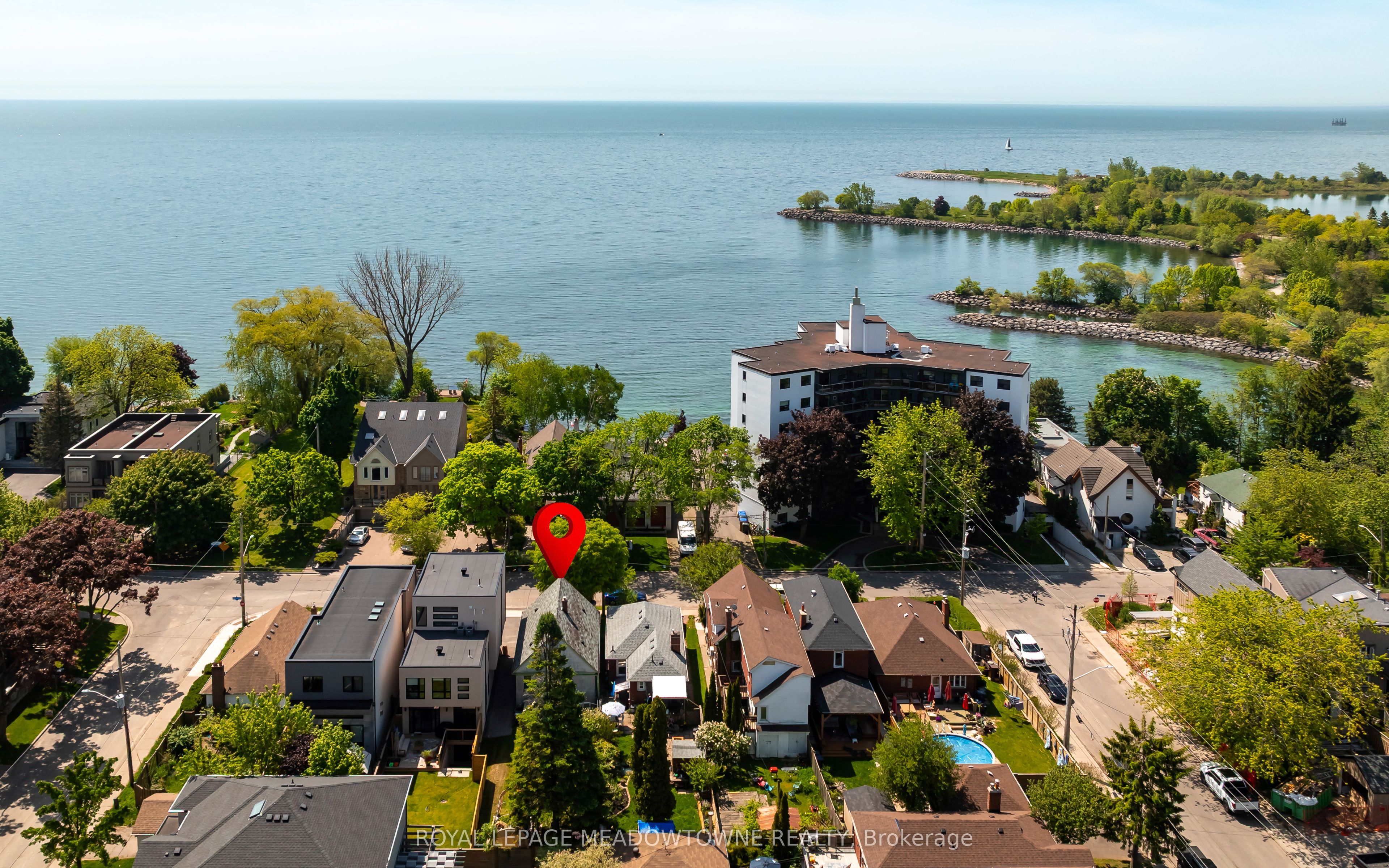 182 Lake Shore Drive