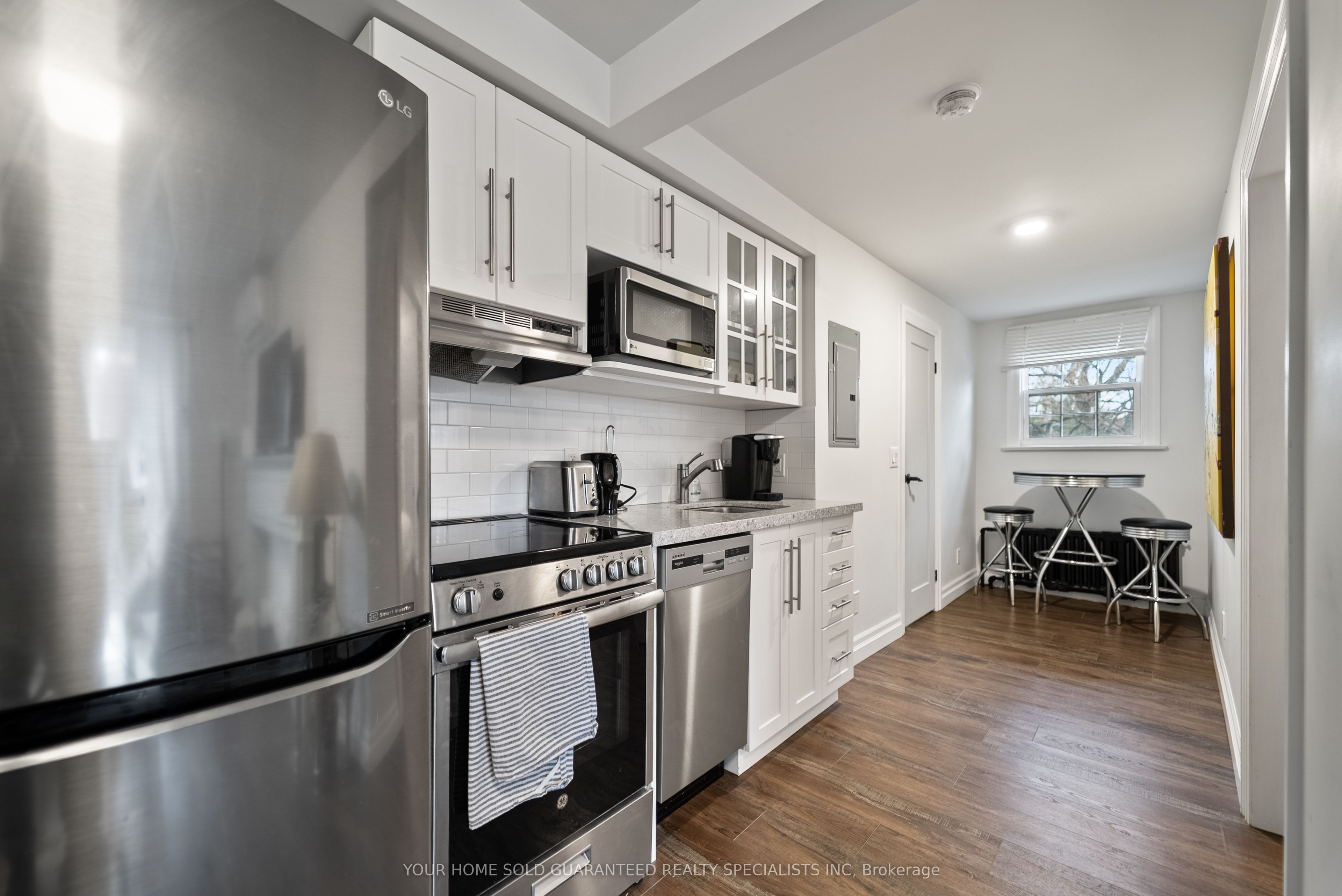 2014 Edinburgh Drive Property Photo 13