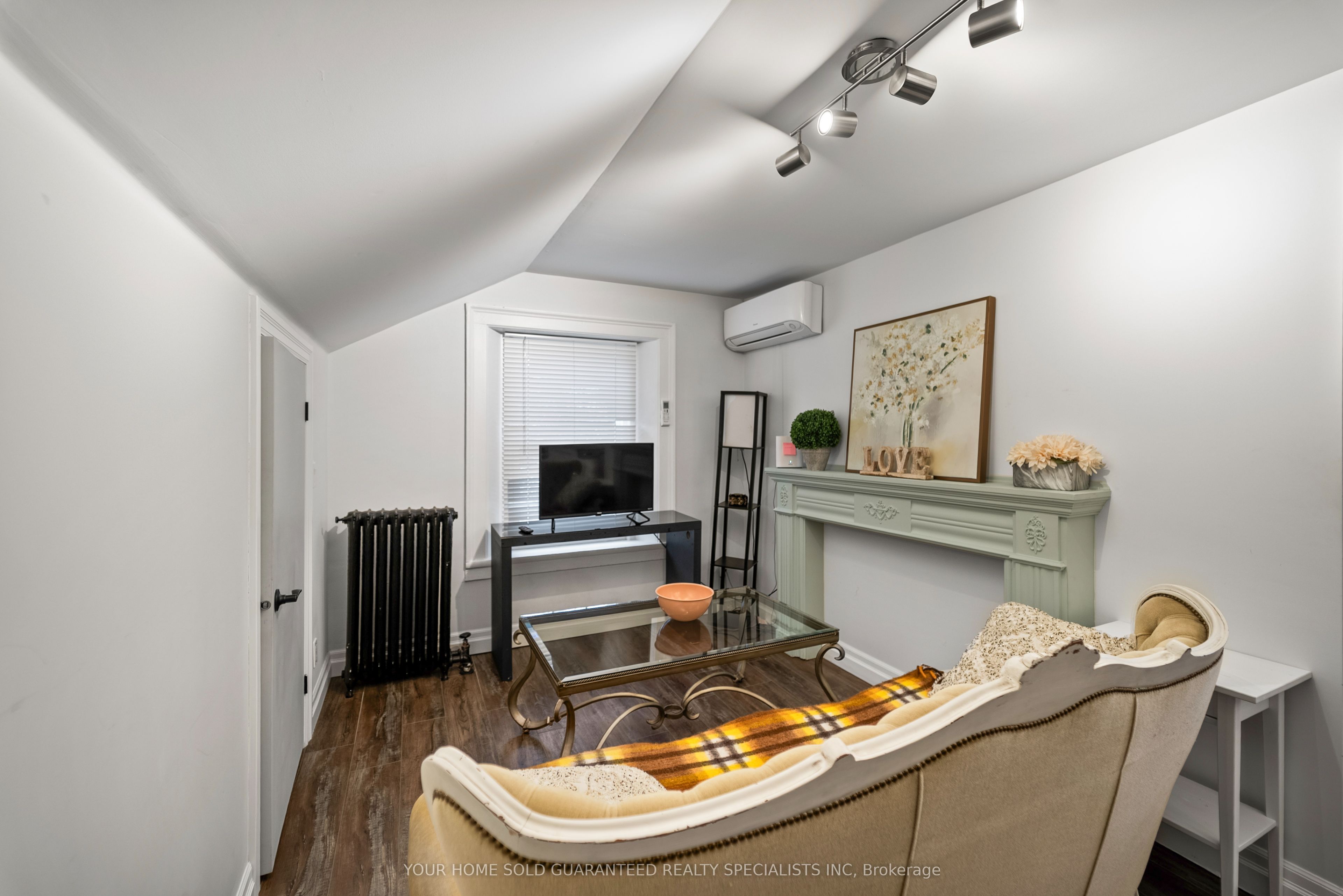 2014 Edinburgh Drive Property Photo 18