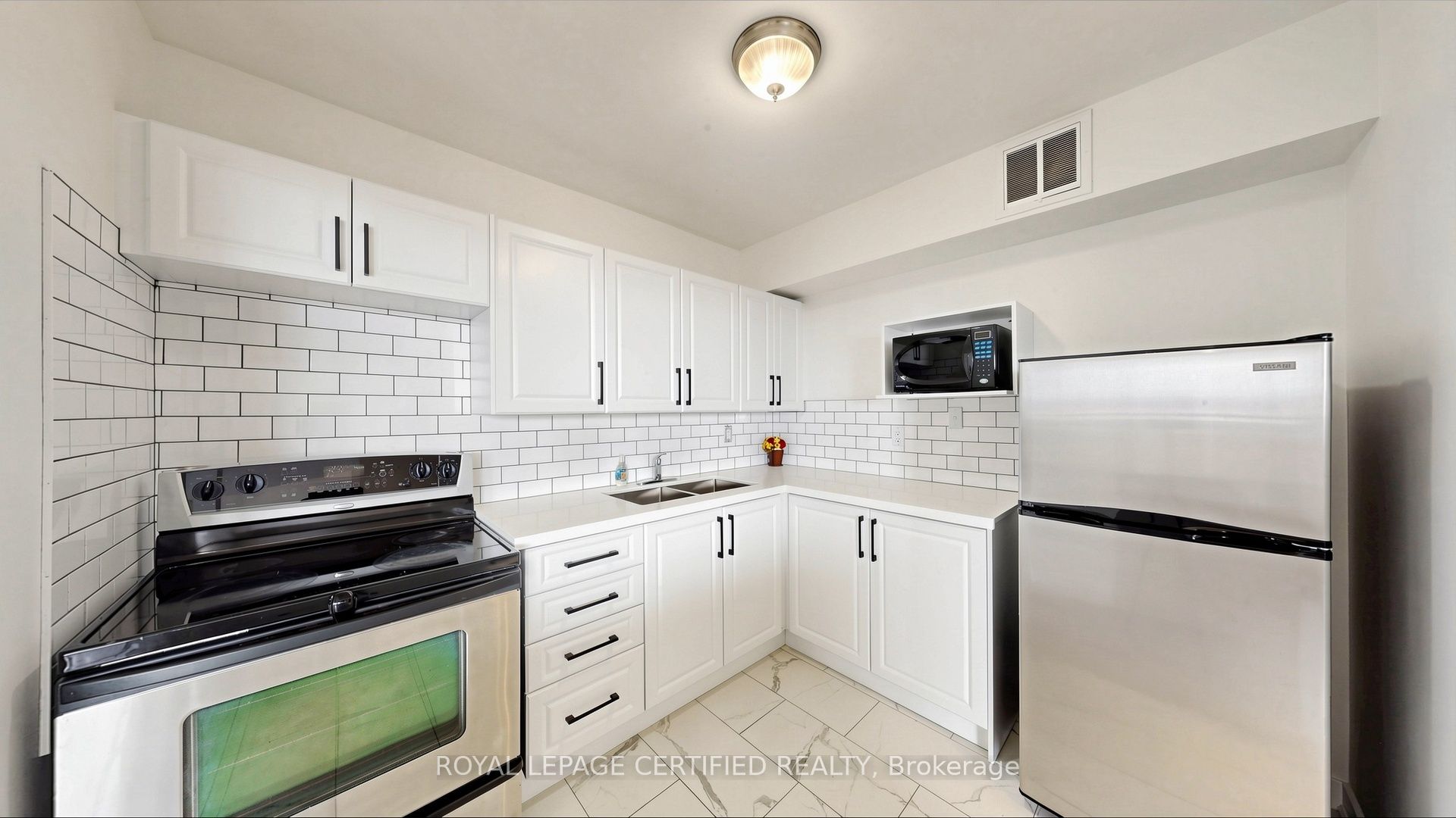 330 Dixon Road 1903 Property Photo 6