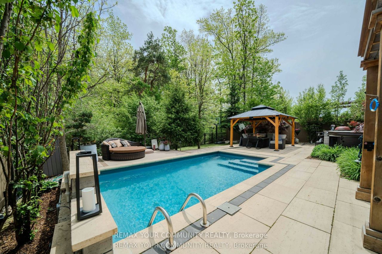 3447 Liptay Avenue Property Photo 1