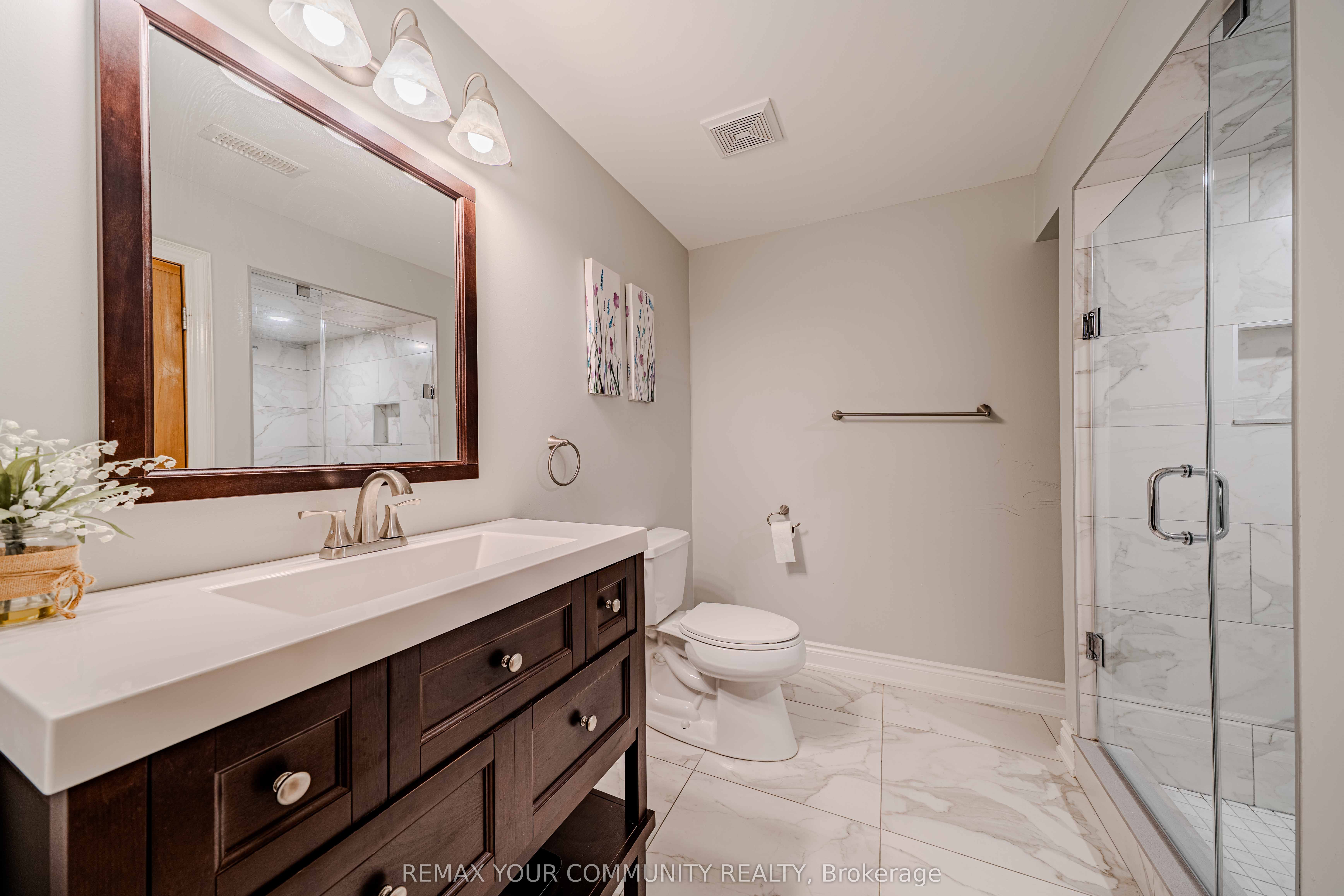 3447 Liptay Avenue Property Photo 34