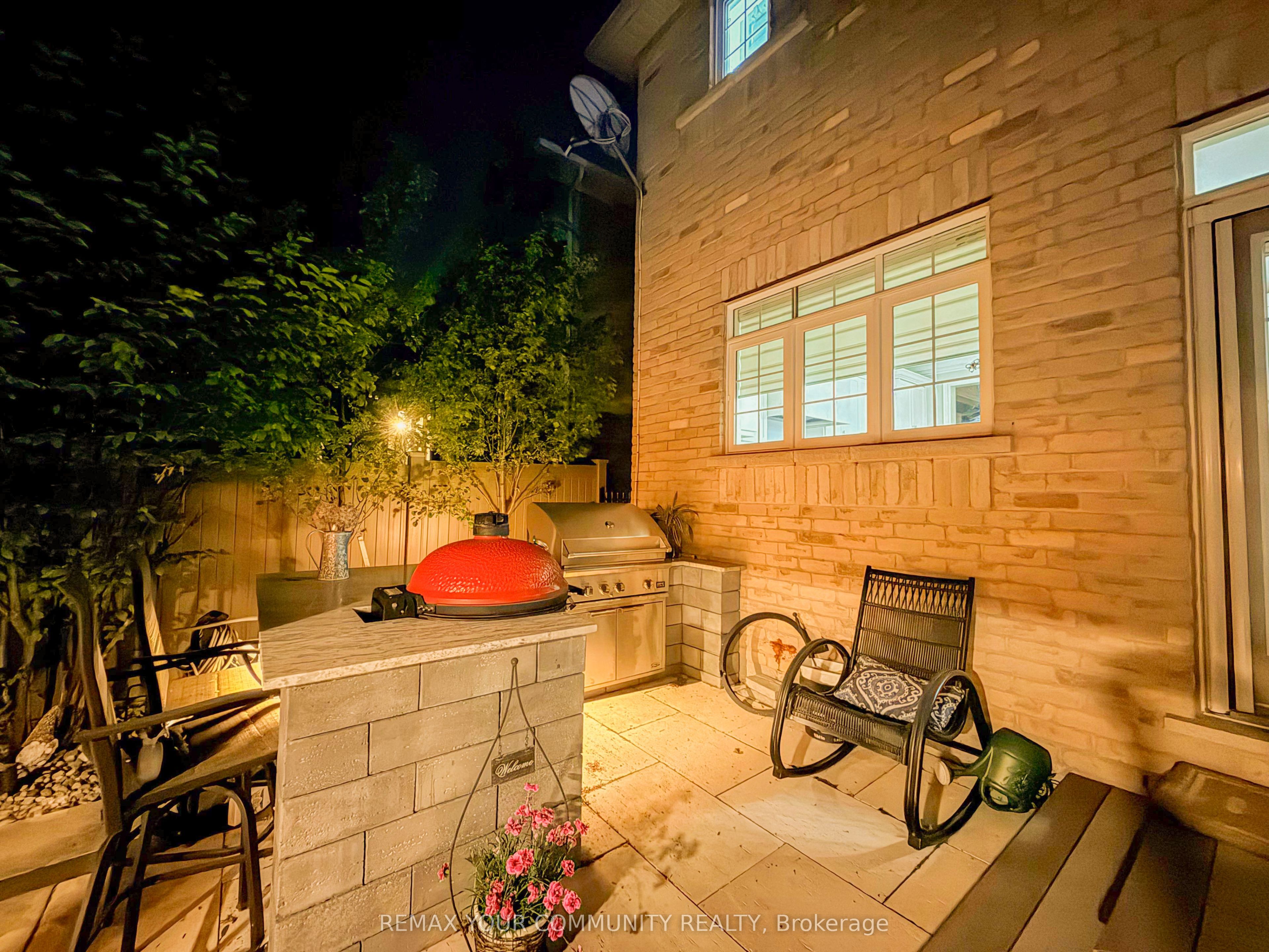 3447 Liptay Avenue Property Photo 50