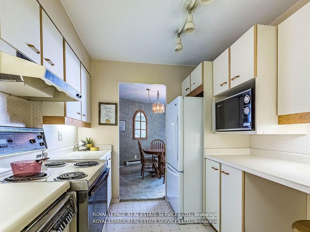 284 Mill Road Ph 8 Property Photo 6