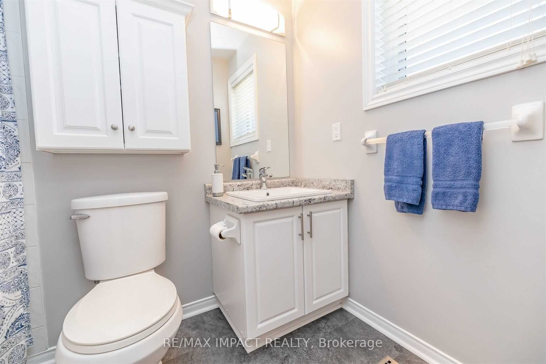 49 Hood Crescent Property Photo 15